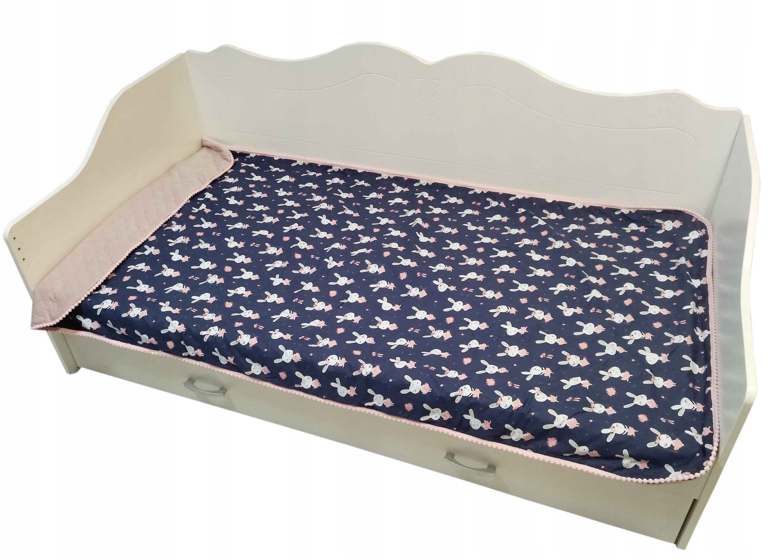 Narzuta 180 cm z pomponami łóżko dziecięce +GRATIS EAN (GTIN) 7416355578836