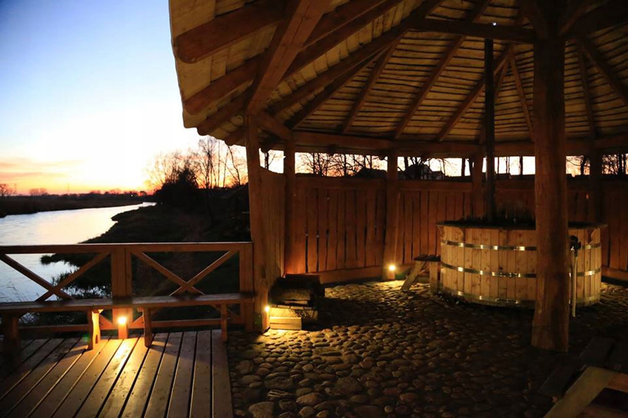 Oprawa LED SKOFF SALSA MOSIĄDZ PIR 230V neutralna Rodzaj gwintu zintegrowane źródło LED