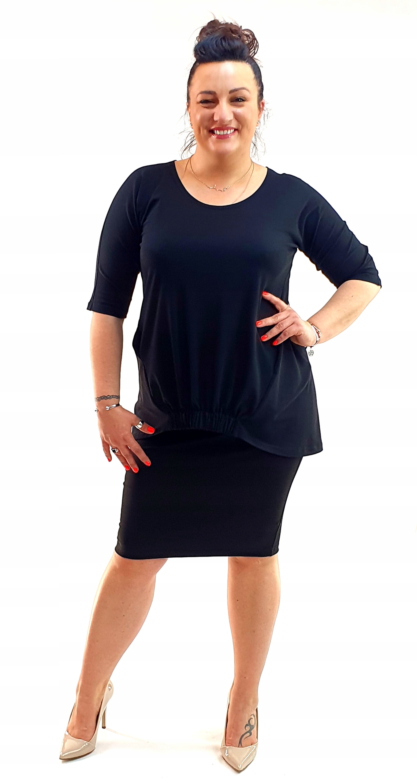 Plus Size. Bluzka - tunika z gumką czarna rozm. 48 Marka Marzena Efir