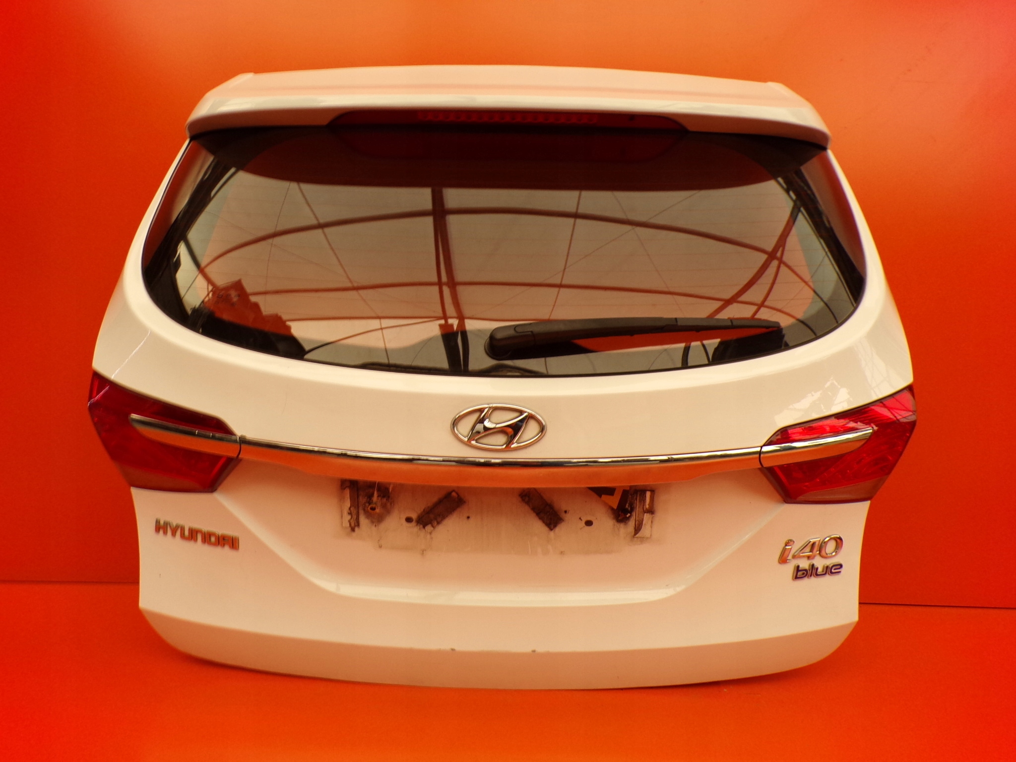 KLAPA TYŁ KOMBI LAKIER NCW HYUNDAI I40 13R