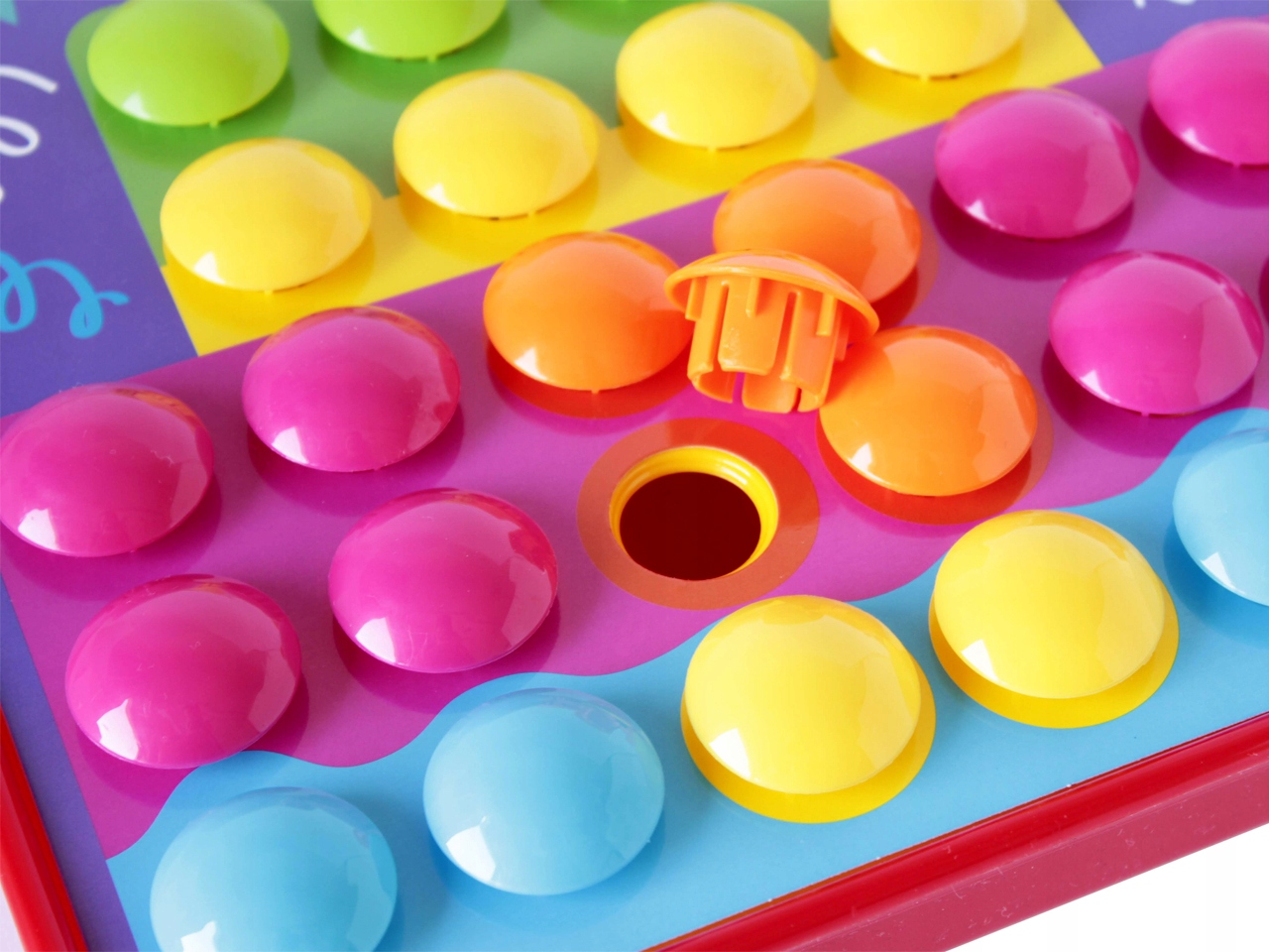 Mozaika GUZIKOWY TRENING MAŁEJ RĄCZKI 24m+ Liczba elementów 57