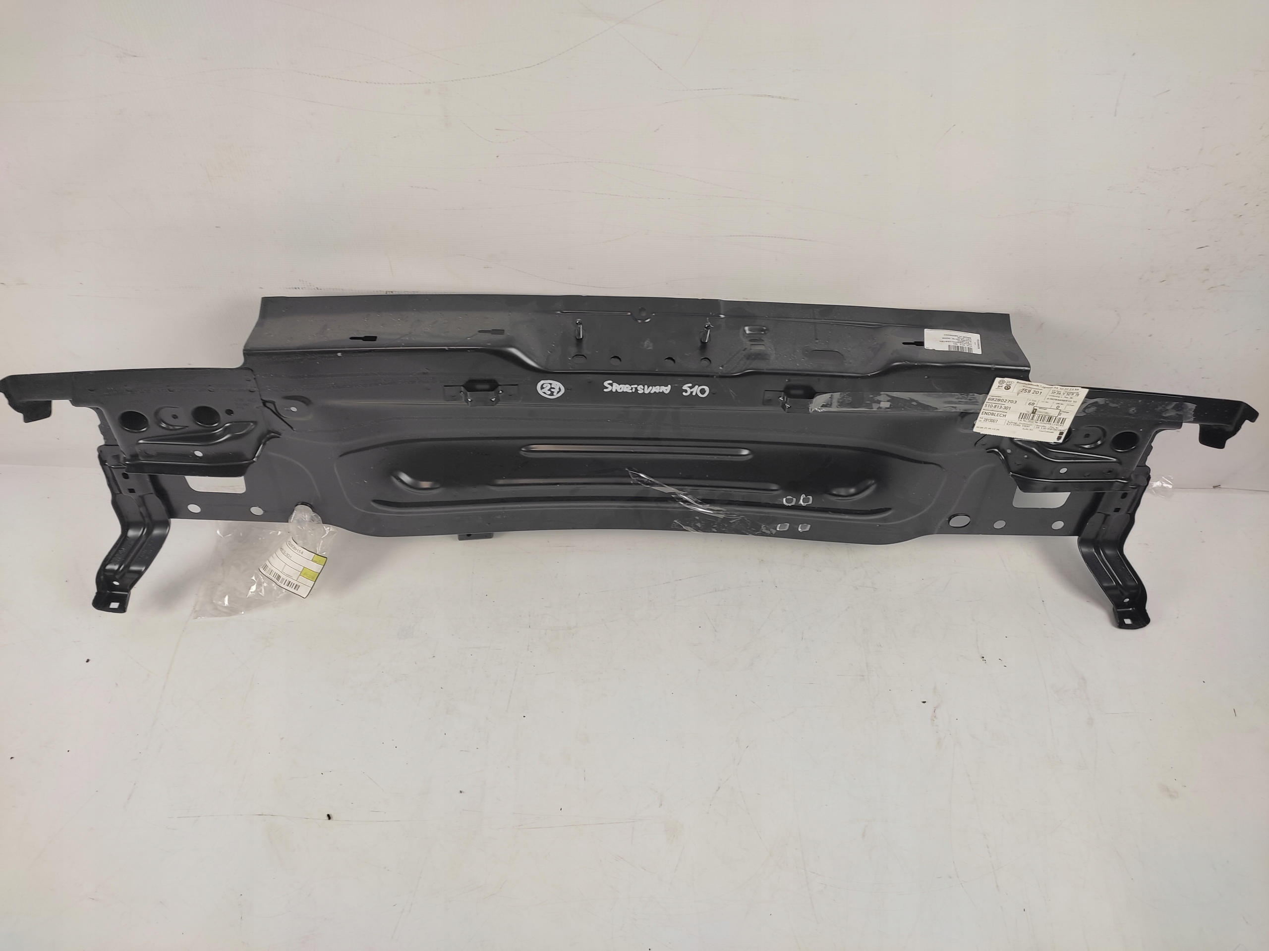 VW GOLF VII SPORTSVAN 510 PAS TYLNY TYŁ 2014- Numer katalogowy części 510813301