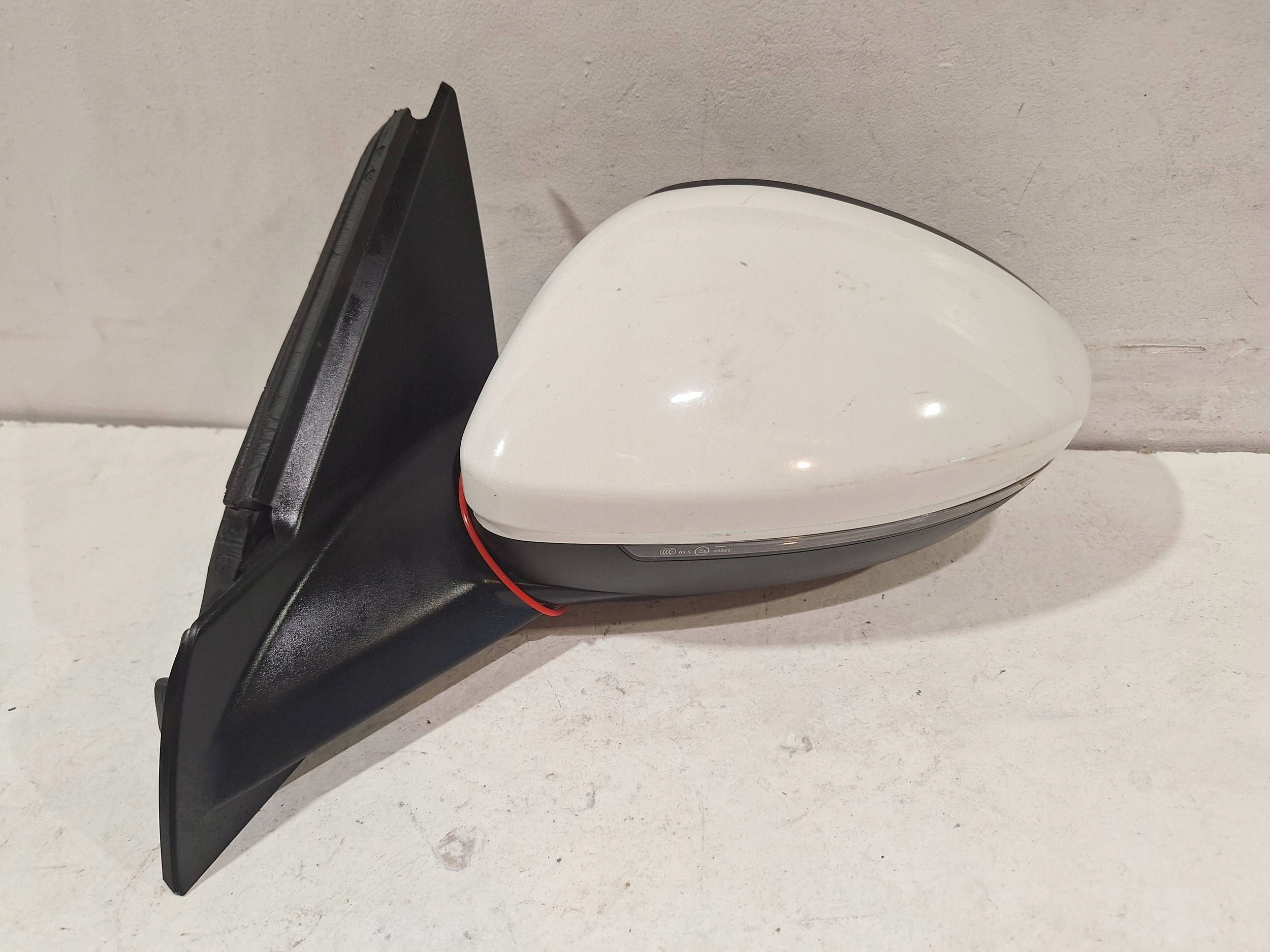 Peugeot 208 2019 electrics mirror side door przednich