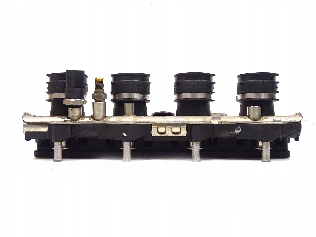 06D133340 - Всасывающий коллектор Altea Octavia Jetta 2.0 FSI