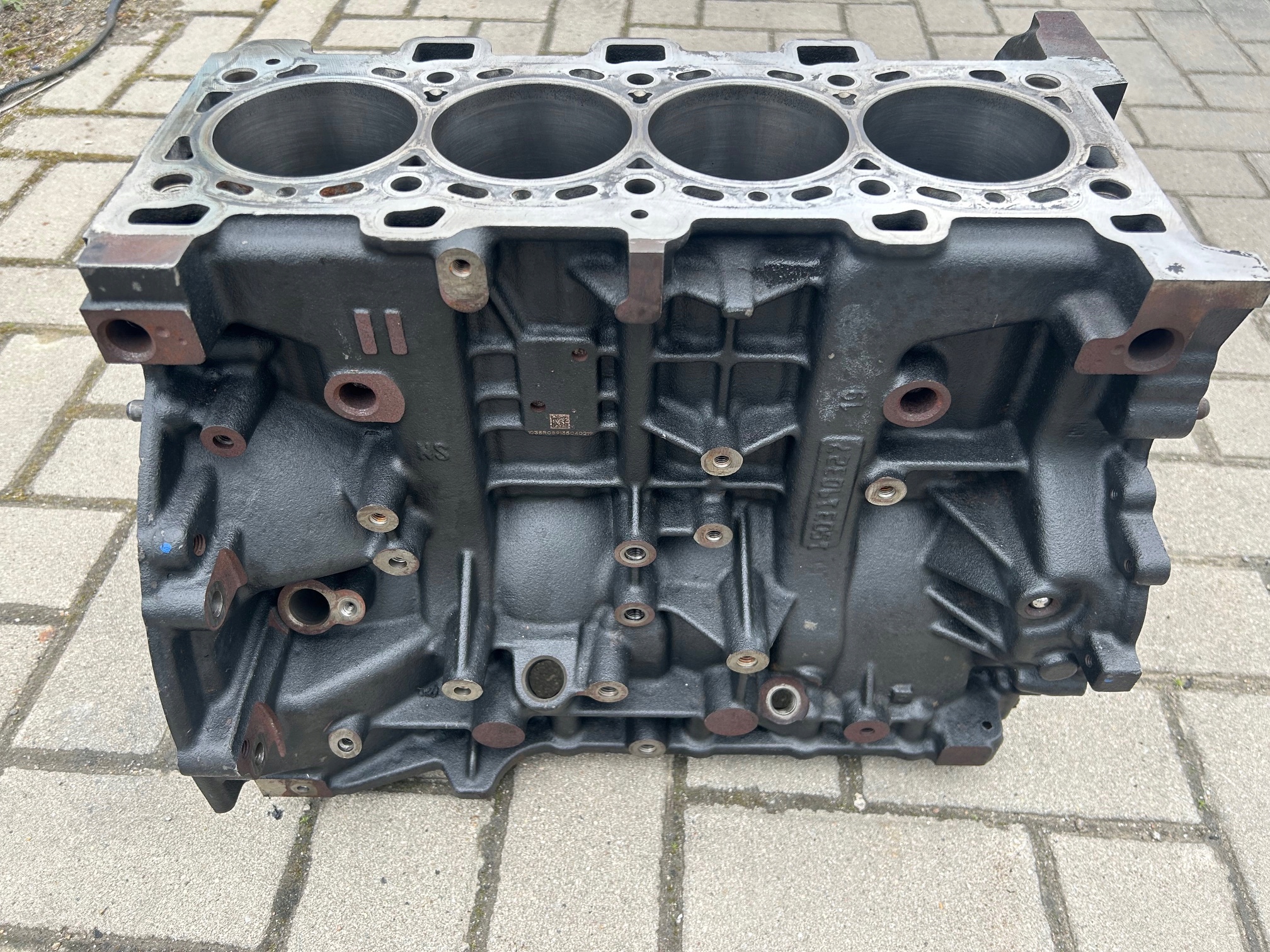 BLOK SILNIKA SILNIK OPEL Movano 2.3 CDTI 15-2020r Biturbo M9T 125-180KM Producent części Renault OE