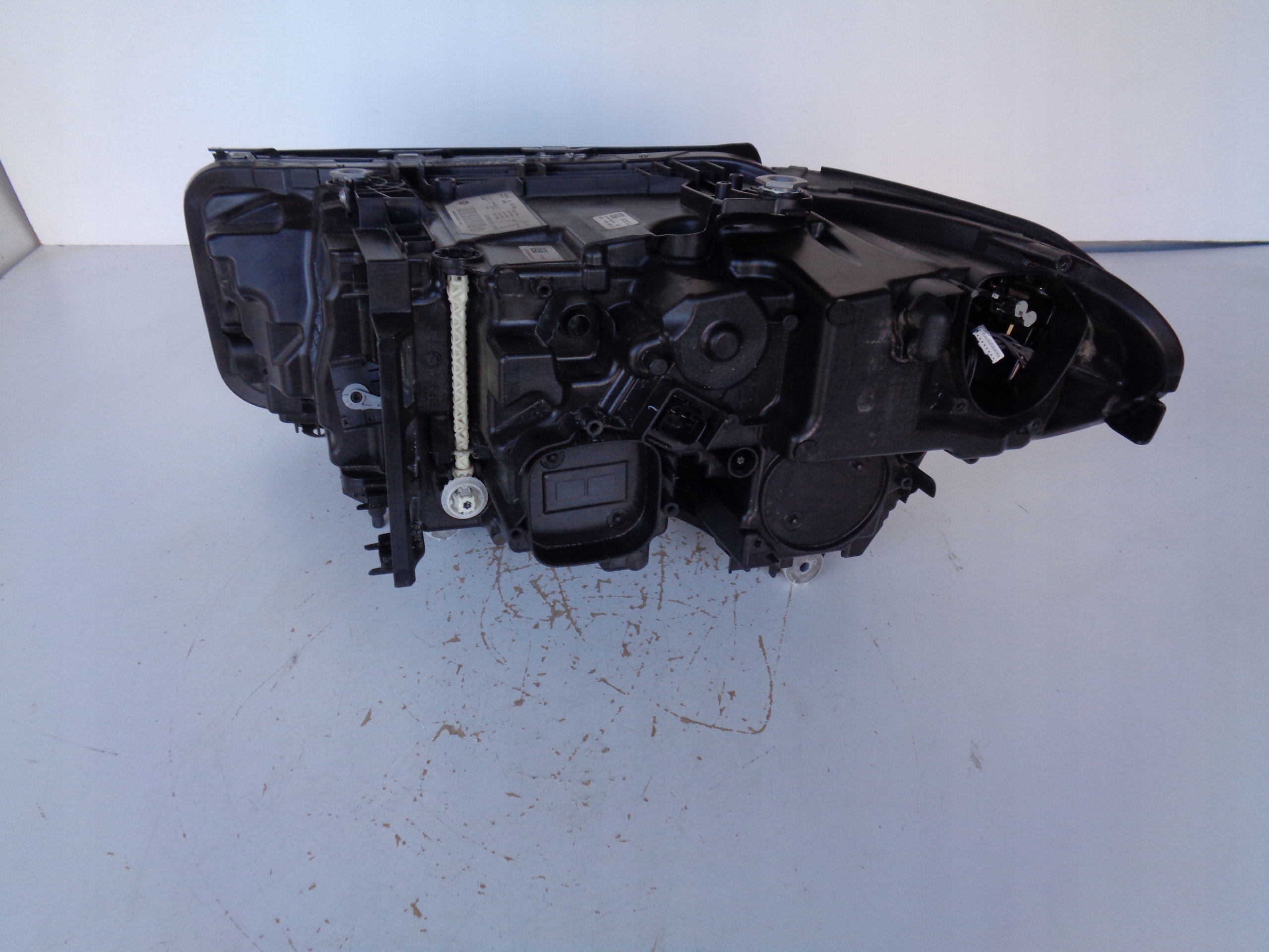 light right REFLEKTOR BMW 5 G30 G31 LIFT FULL LED