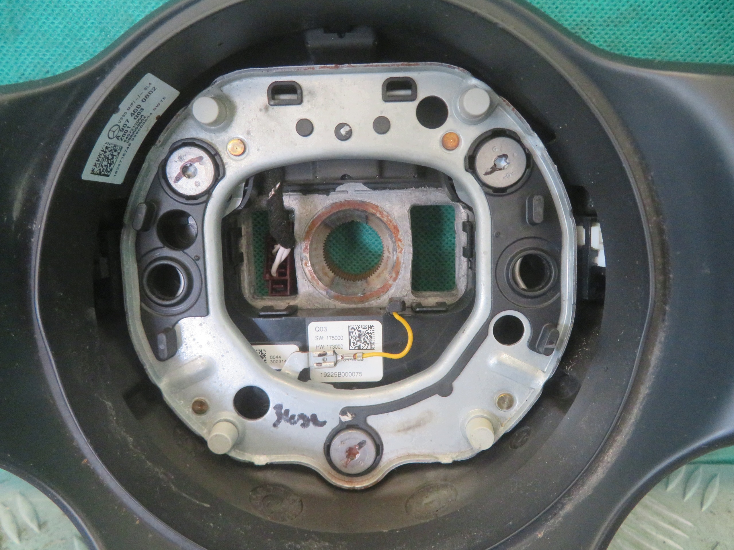 lenkrad MULTIFUNKCYJNA MERCEDES SPRINTER 19R A9074600802