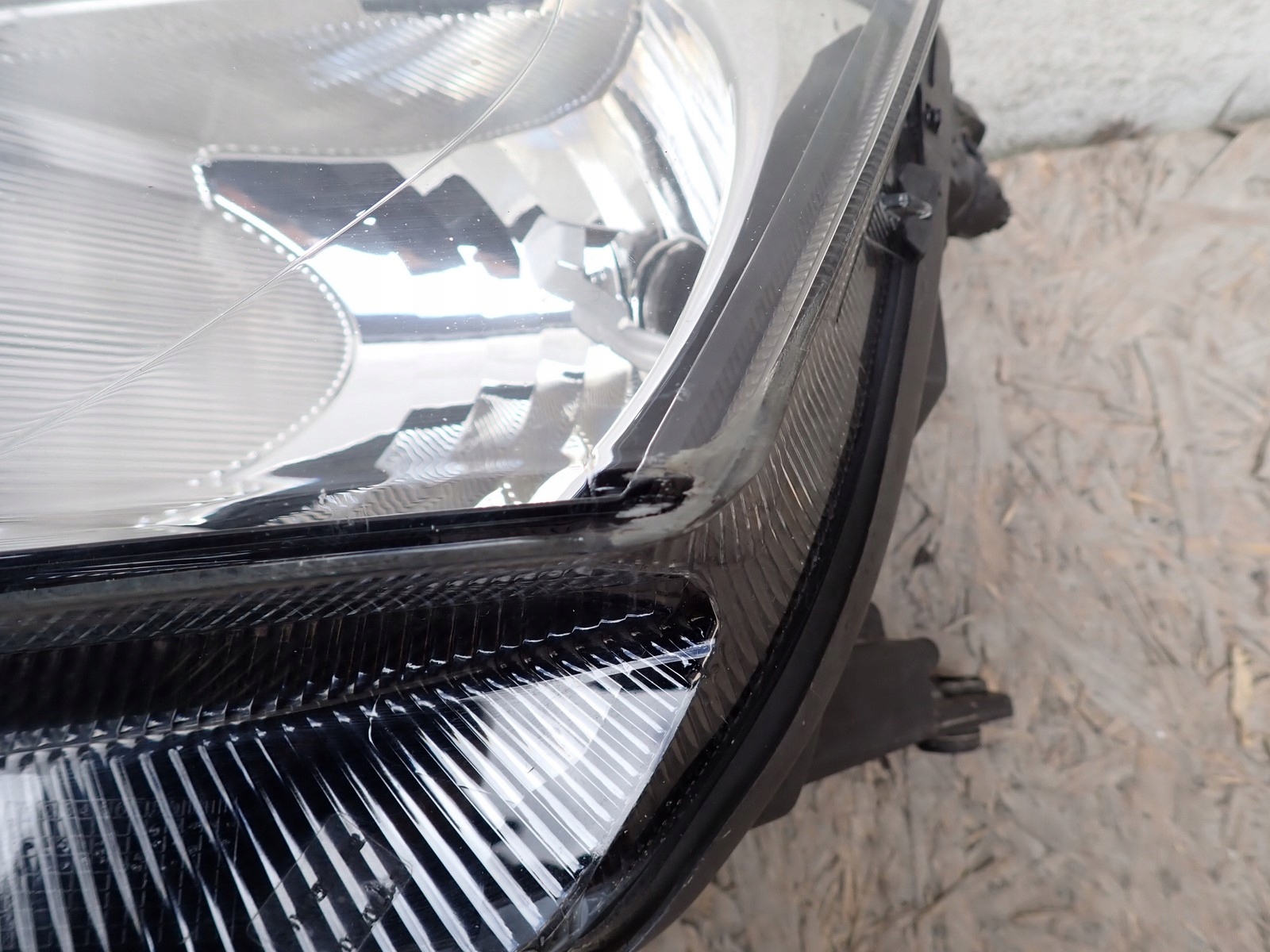 light left REFLEKTOR left SKODA RAPID 5JA 2012-2015R 5JB941015