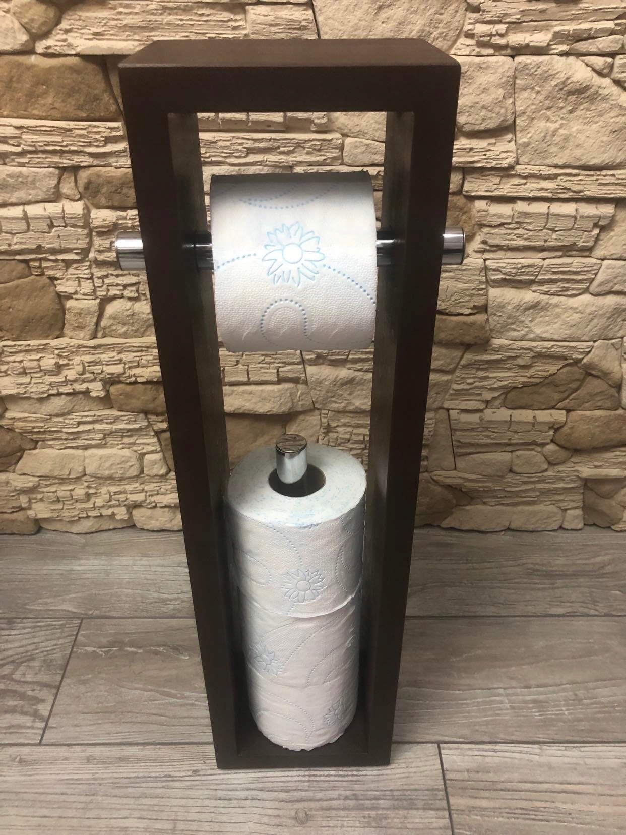 Stojak drewniany na papier toaletowy PALISANDER Marka Kornik