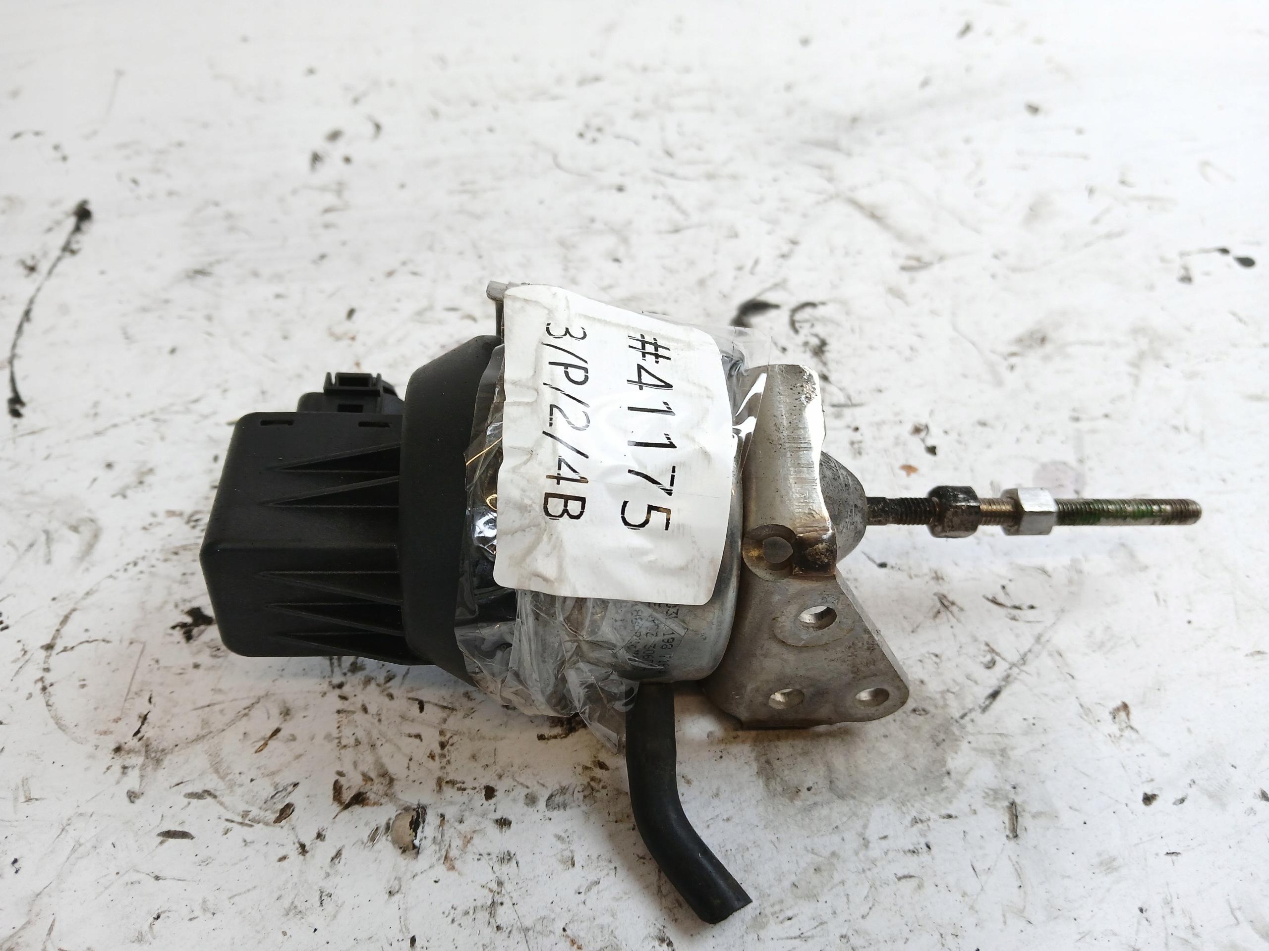 AUDI A3 8P VW GOLF V OCTAVIA II 2.0 TDI pumpball sensor turbo 03L198716A