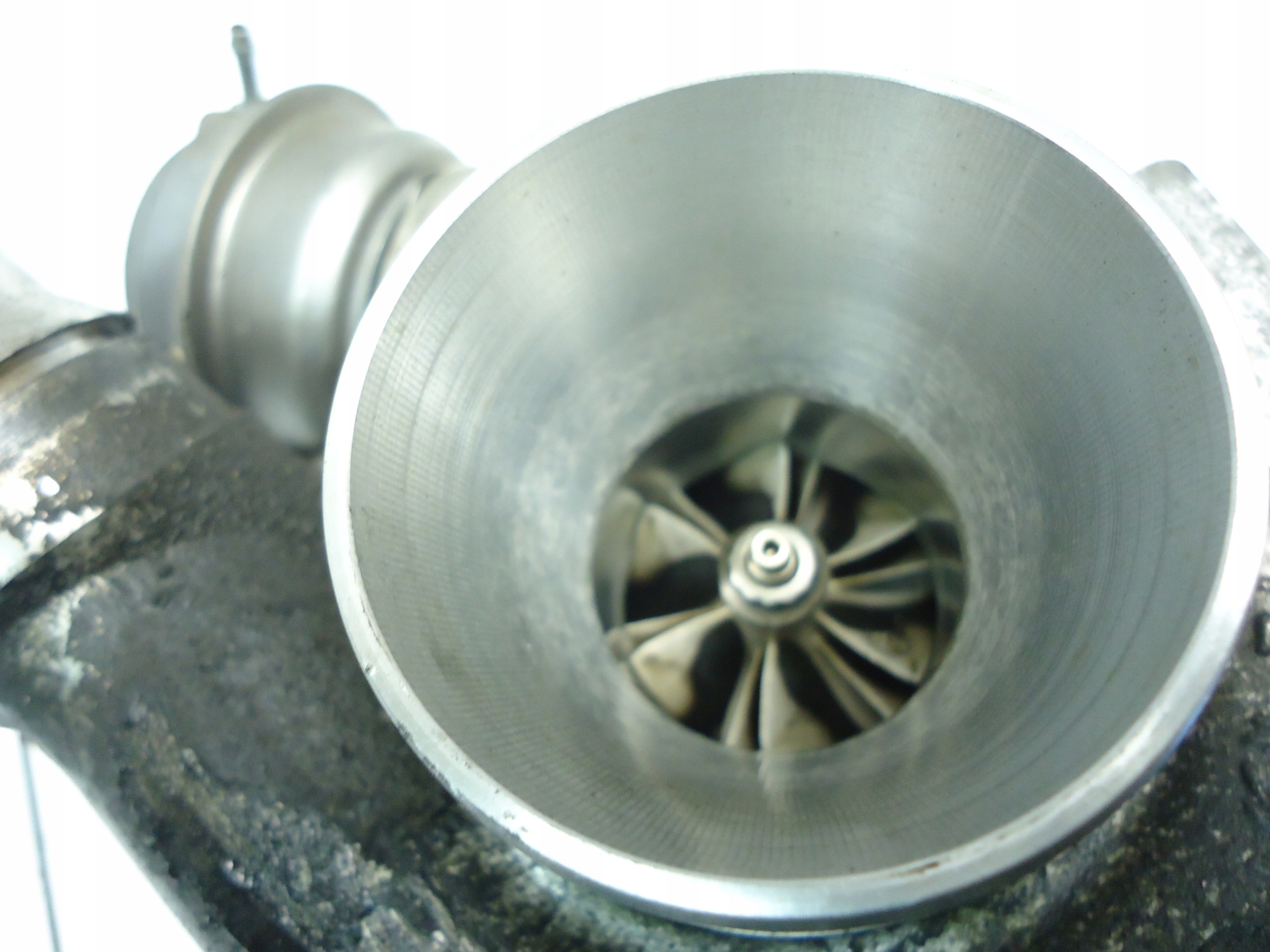 RENAULT LAGUNA III 2.0DCI Turbo H8200347344 8200347344