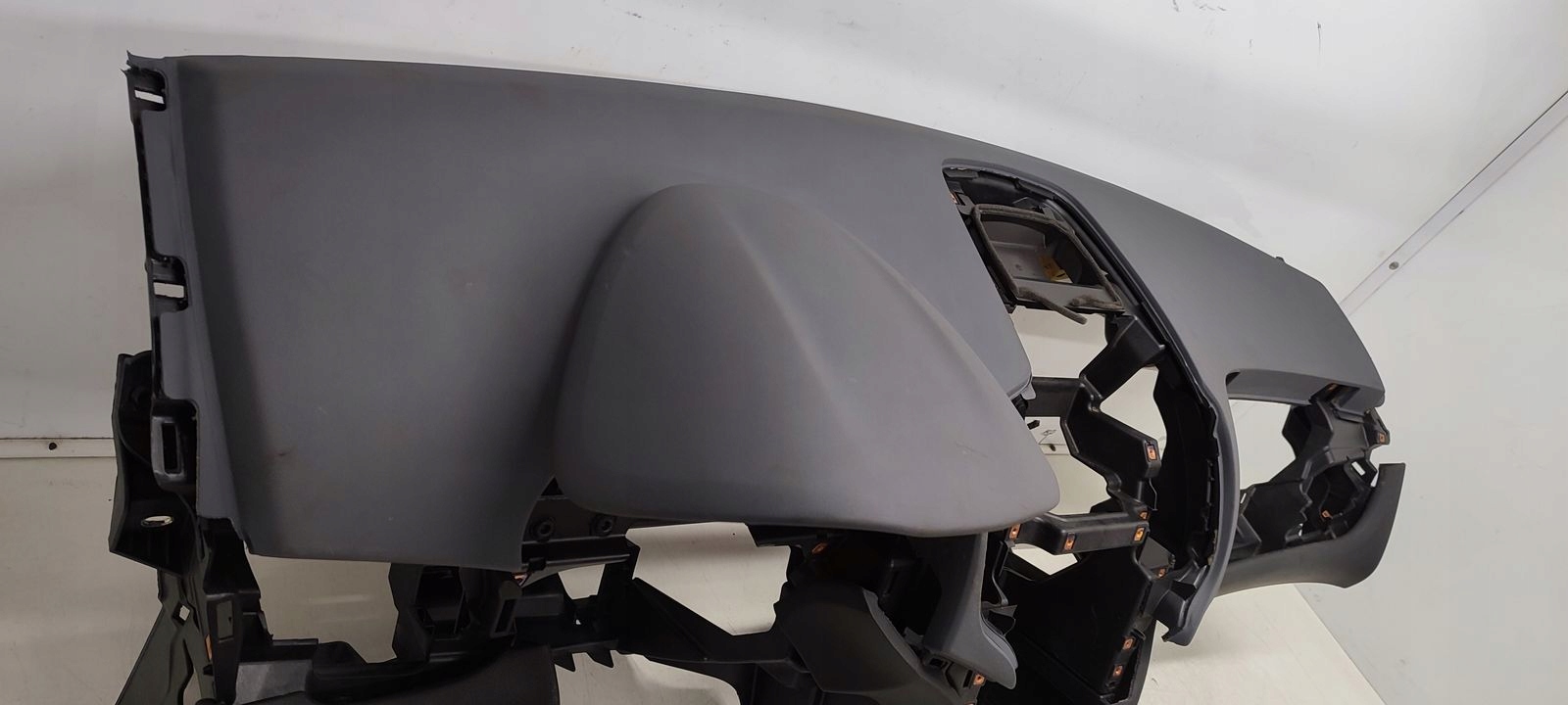 dashboard console Opel Zafira C 1,4
