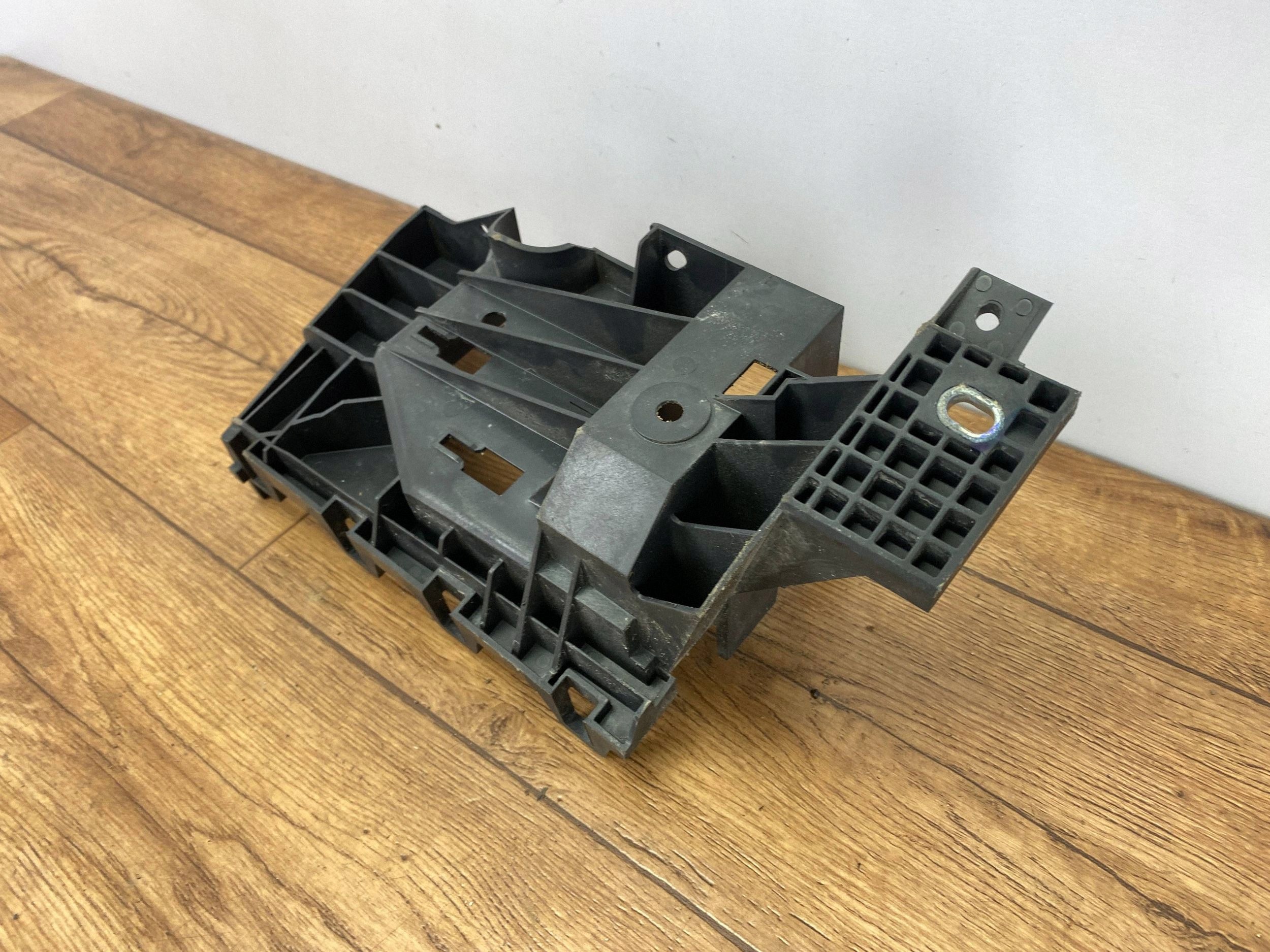 Kasten der Sicherungen Halter Halter Ford Edge II Lift 2019+