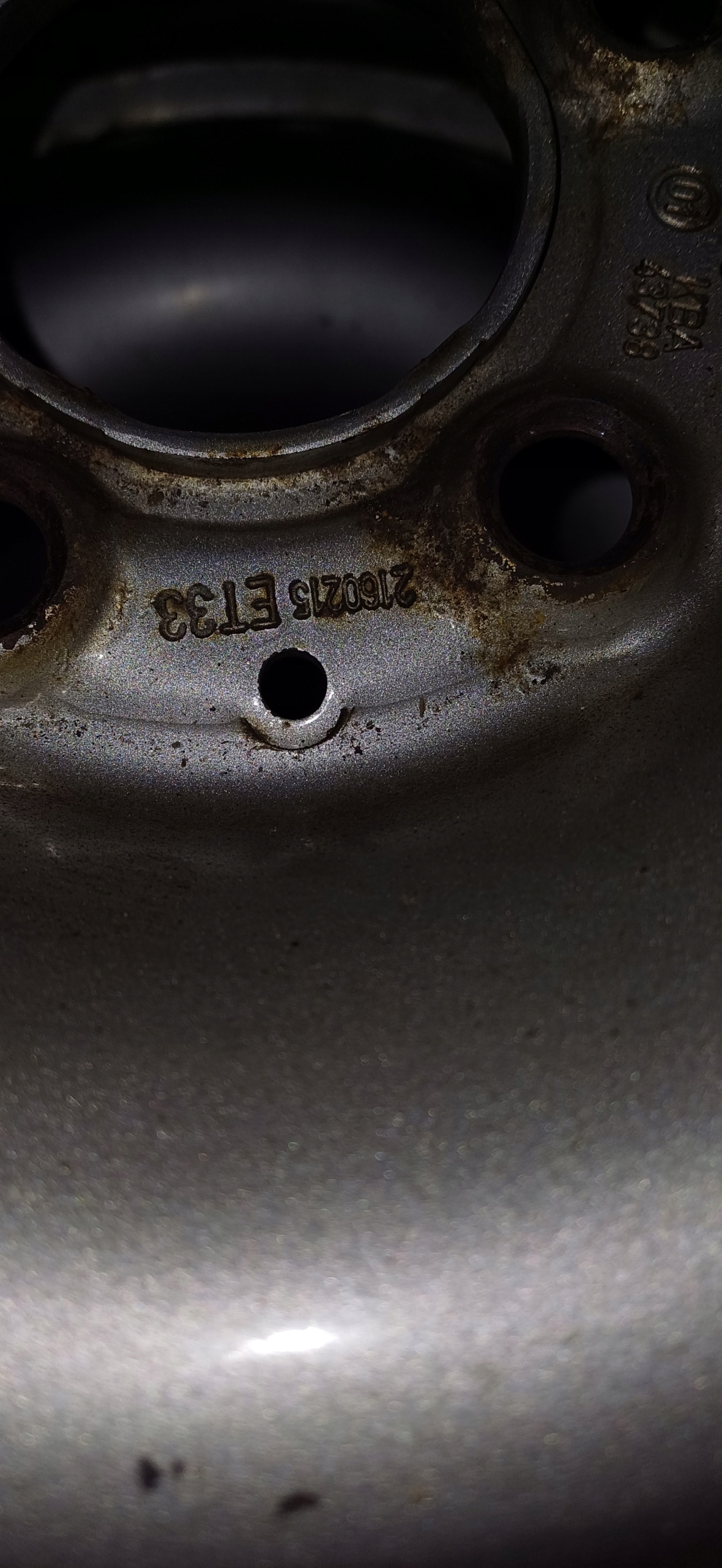 BMW disk STALOWA 5X120 ET33 R16