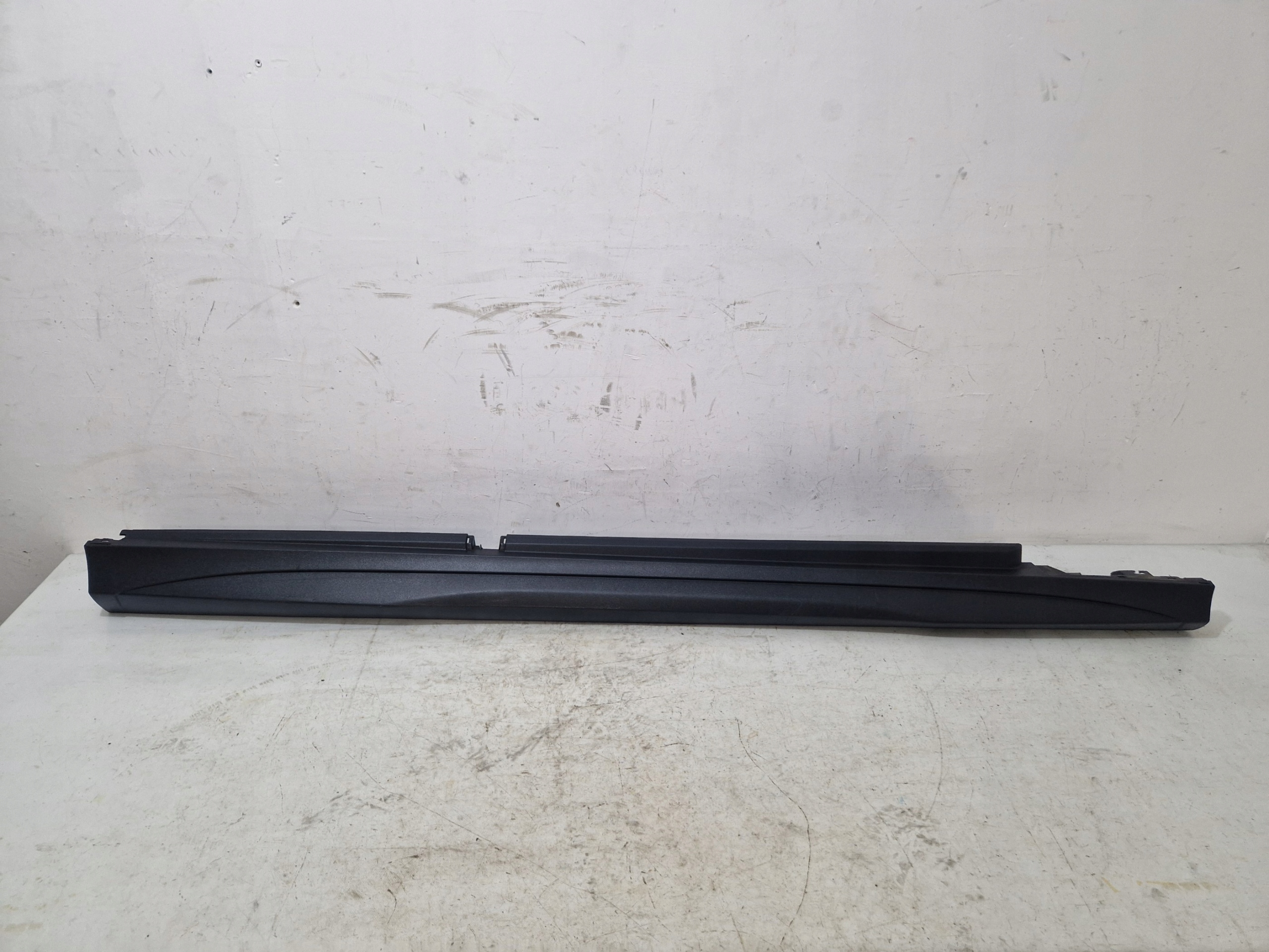 MERCEDES GLC II W254 X254 AMG moulding threshold threshold right A2546984800 ORG