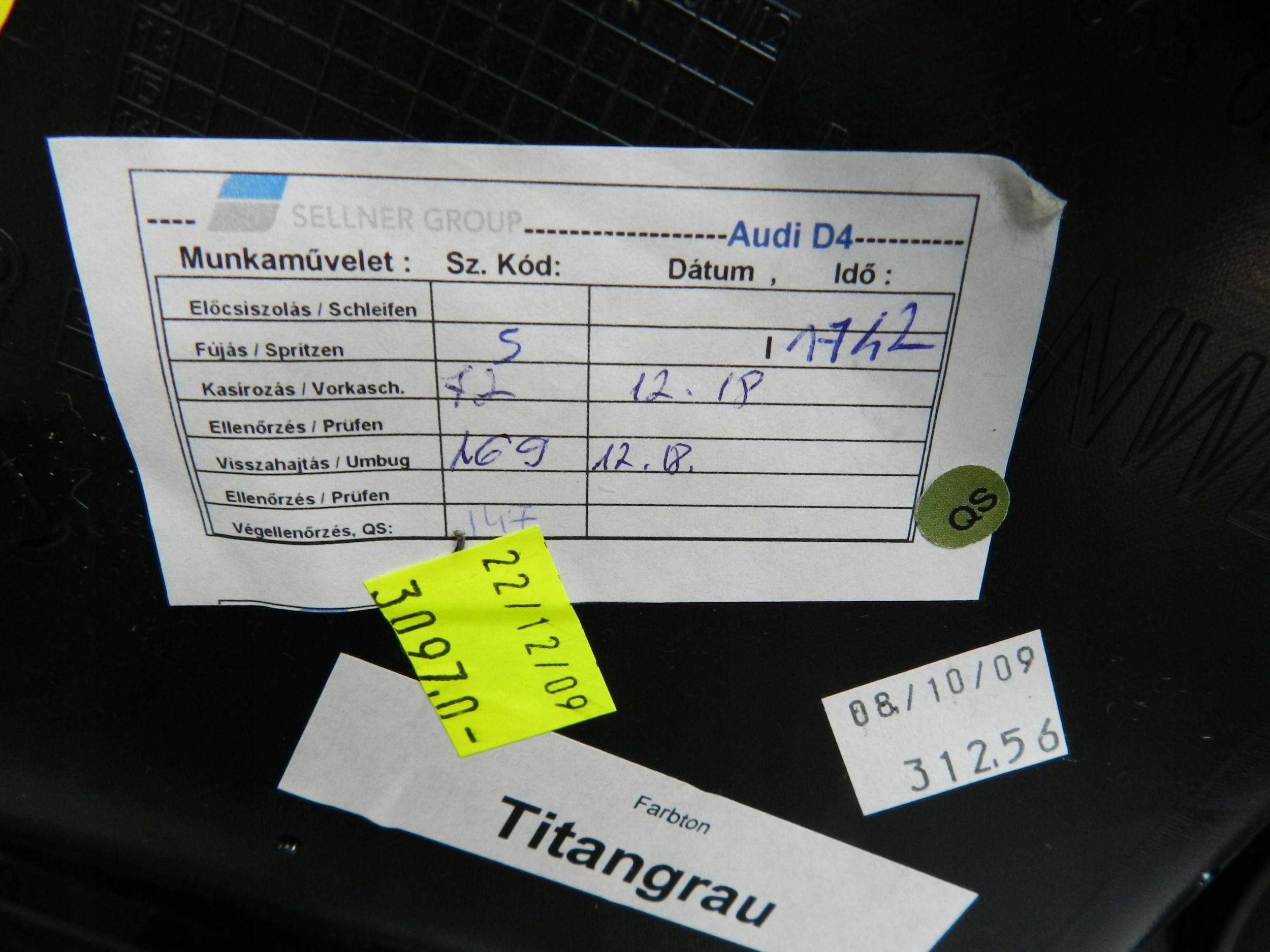 Audi A8 S8 D4 4H side door right rear part 4H0868068