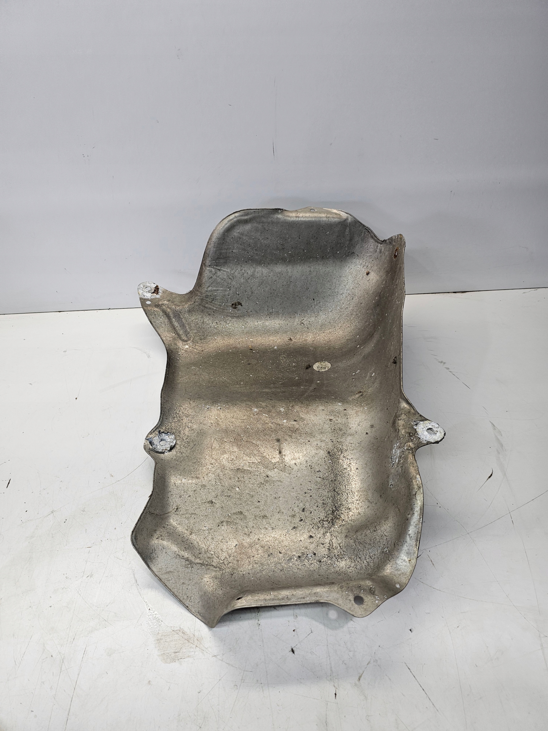 BLENDE ABDECKUNG TERMICZNA AUDI A3 LIFT VW GOLF 1K0825721A