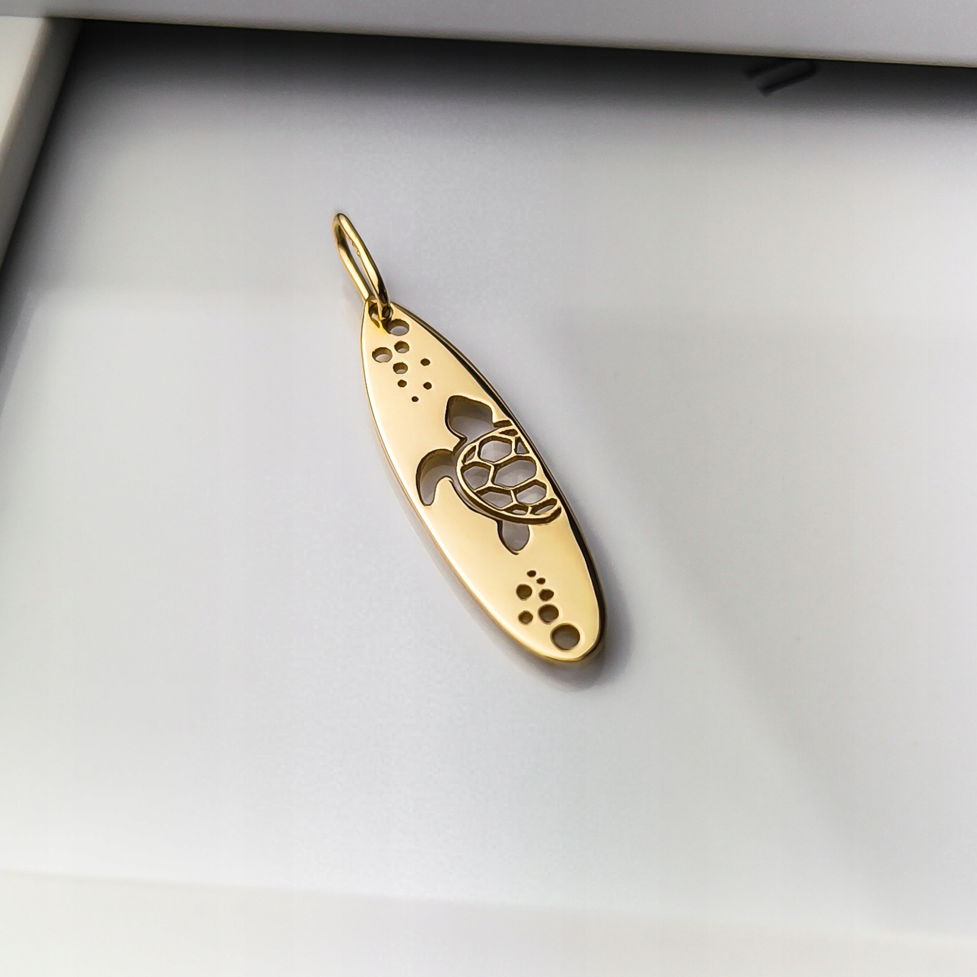 Zlatý přívěsek mořská želva pr. 585