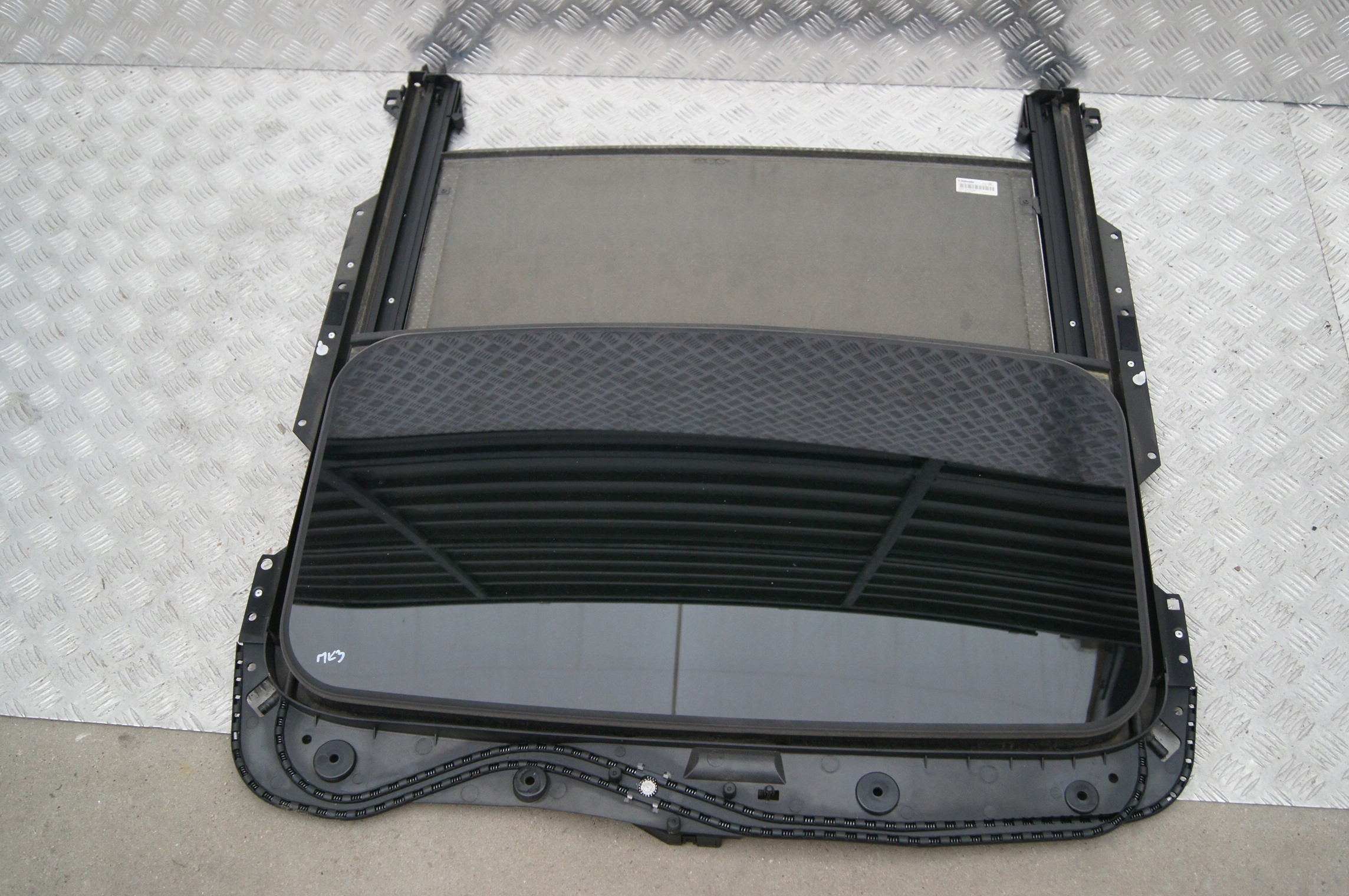 Ford Focus Mk3 RS ST szyberdach