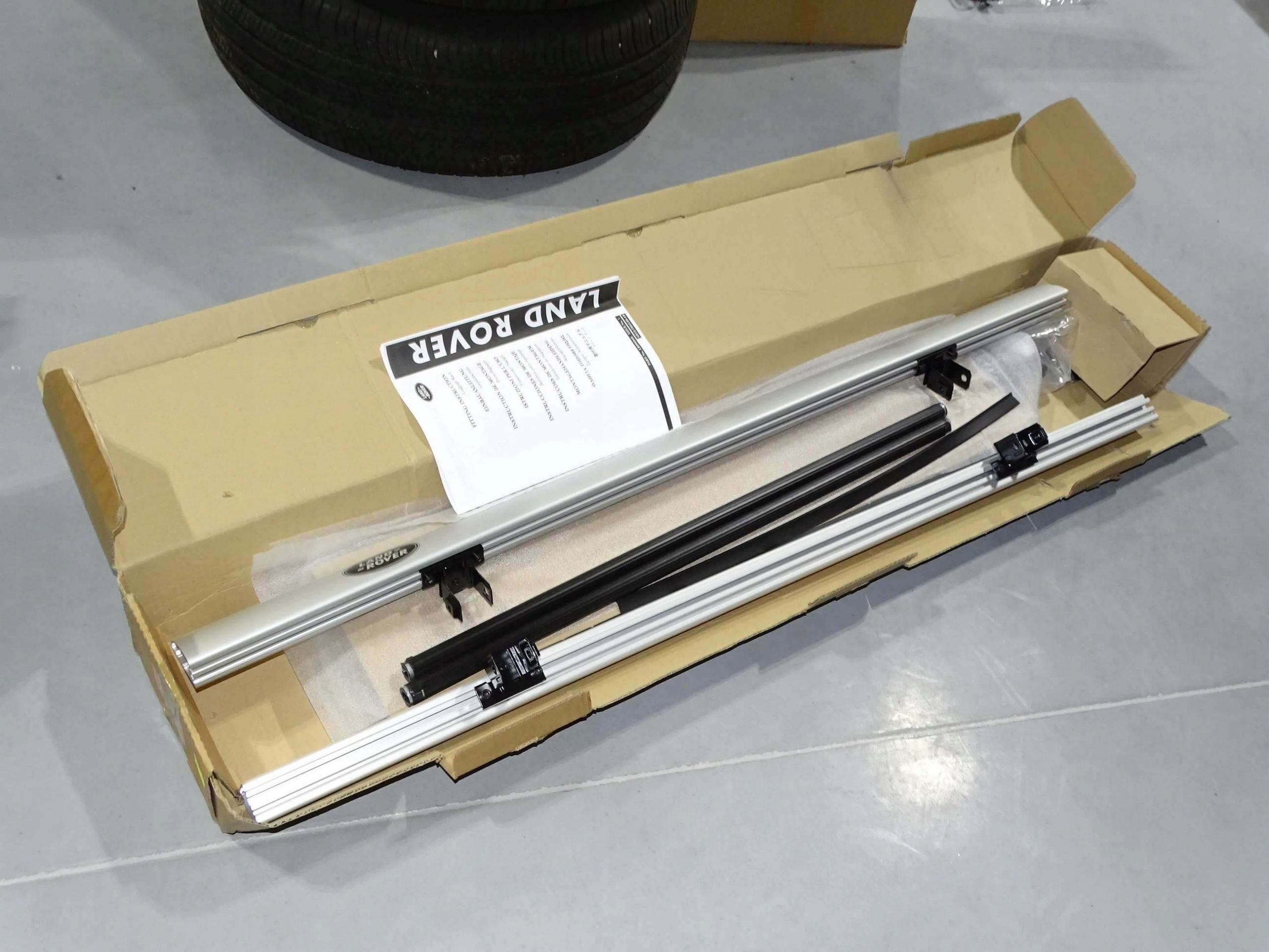 ORYGINALNY bagaznik dachowy DEFENDER DISCOVERY 1 2 Parts manufacturer Land Rover original OE