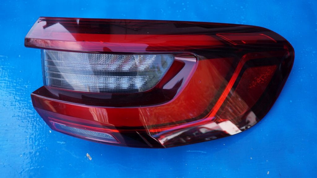 BMW X5 G05 - правый фонарь