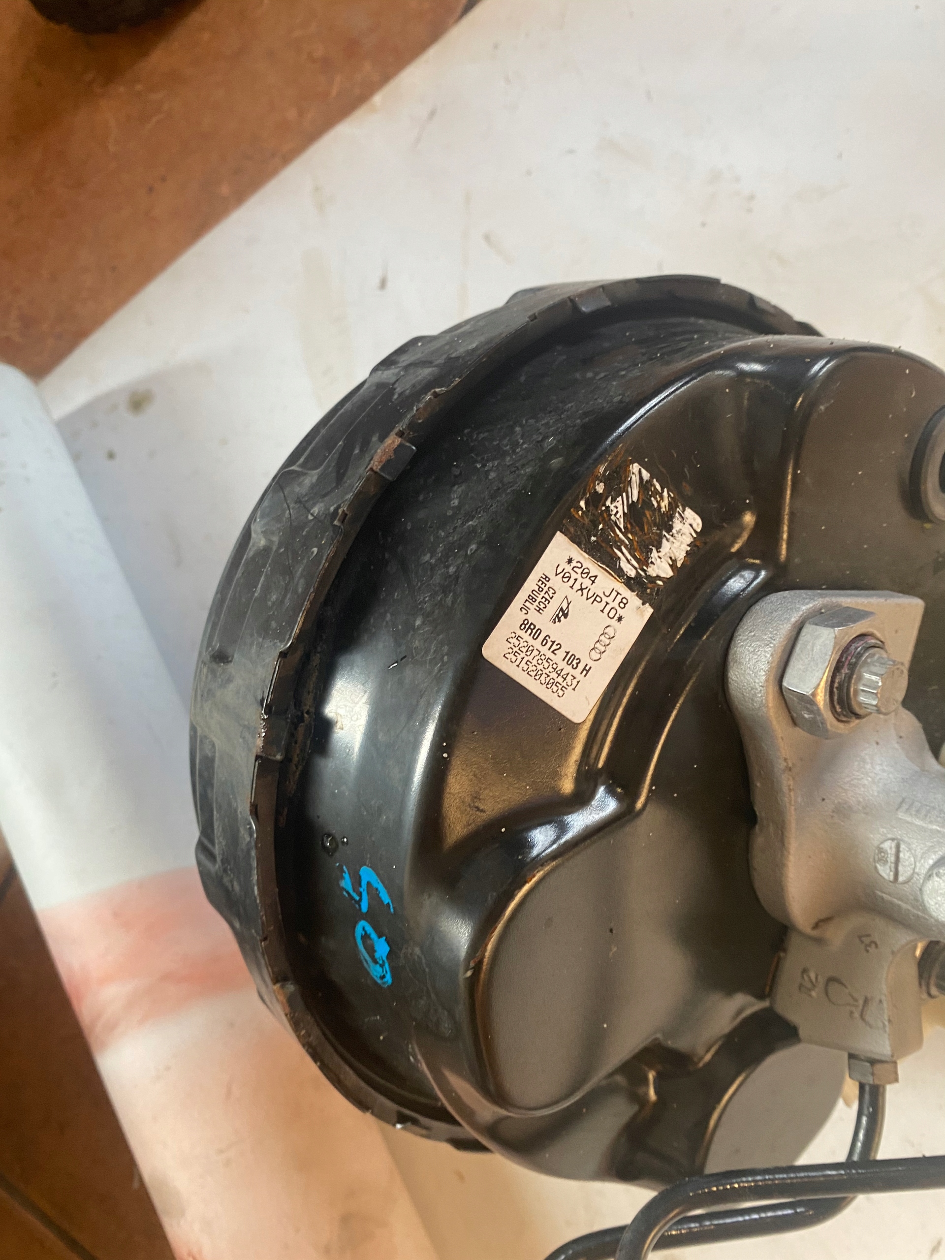 SERWO HAMULCA AUDI SQ5 Q5 8R0 8R0612103H