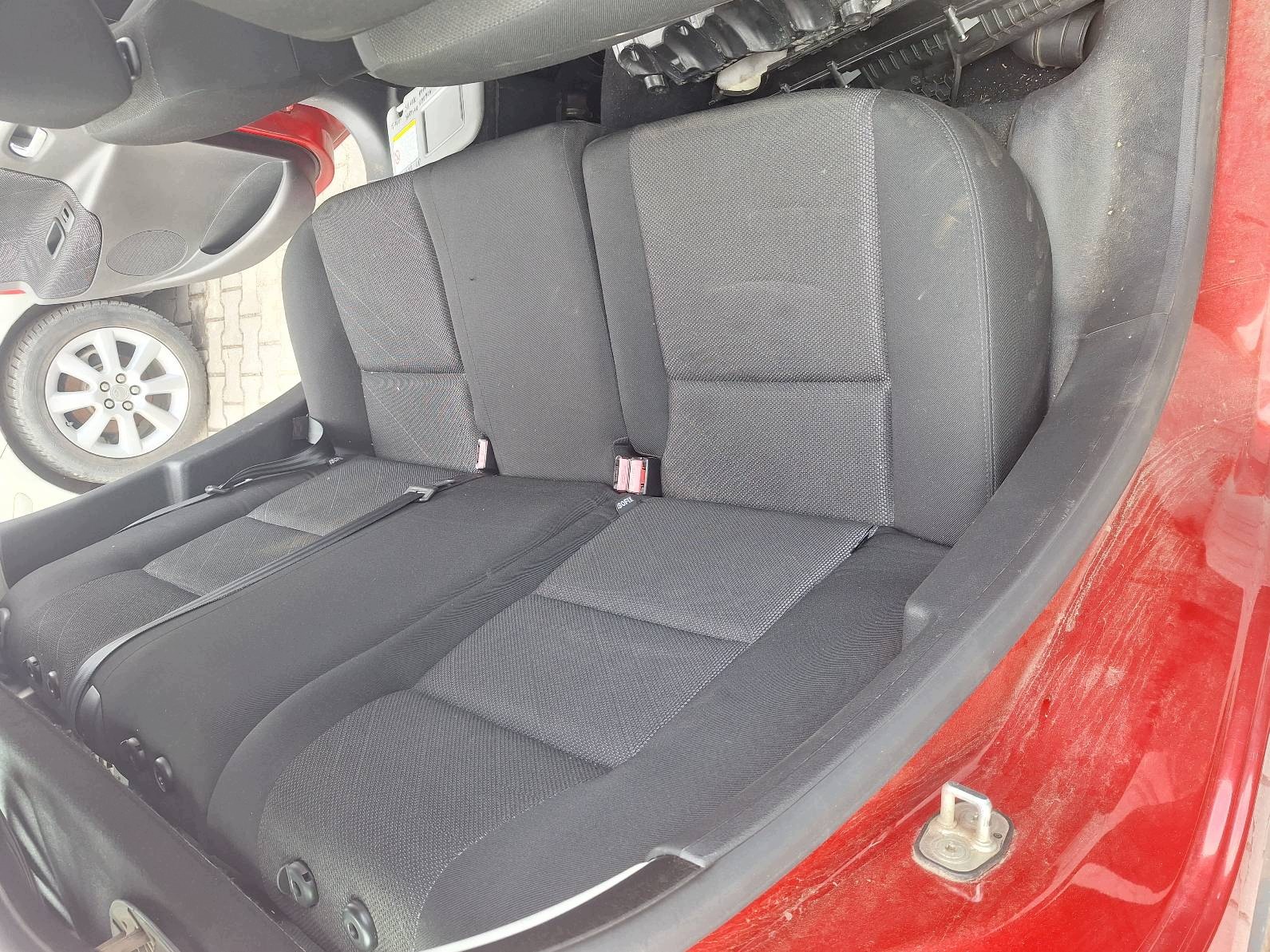 Sitze KOMPLET links rechts Sitz heck PEUGEOT 207 und HATCHBACK 5D