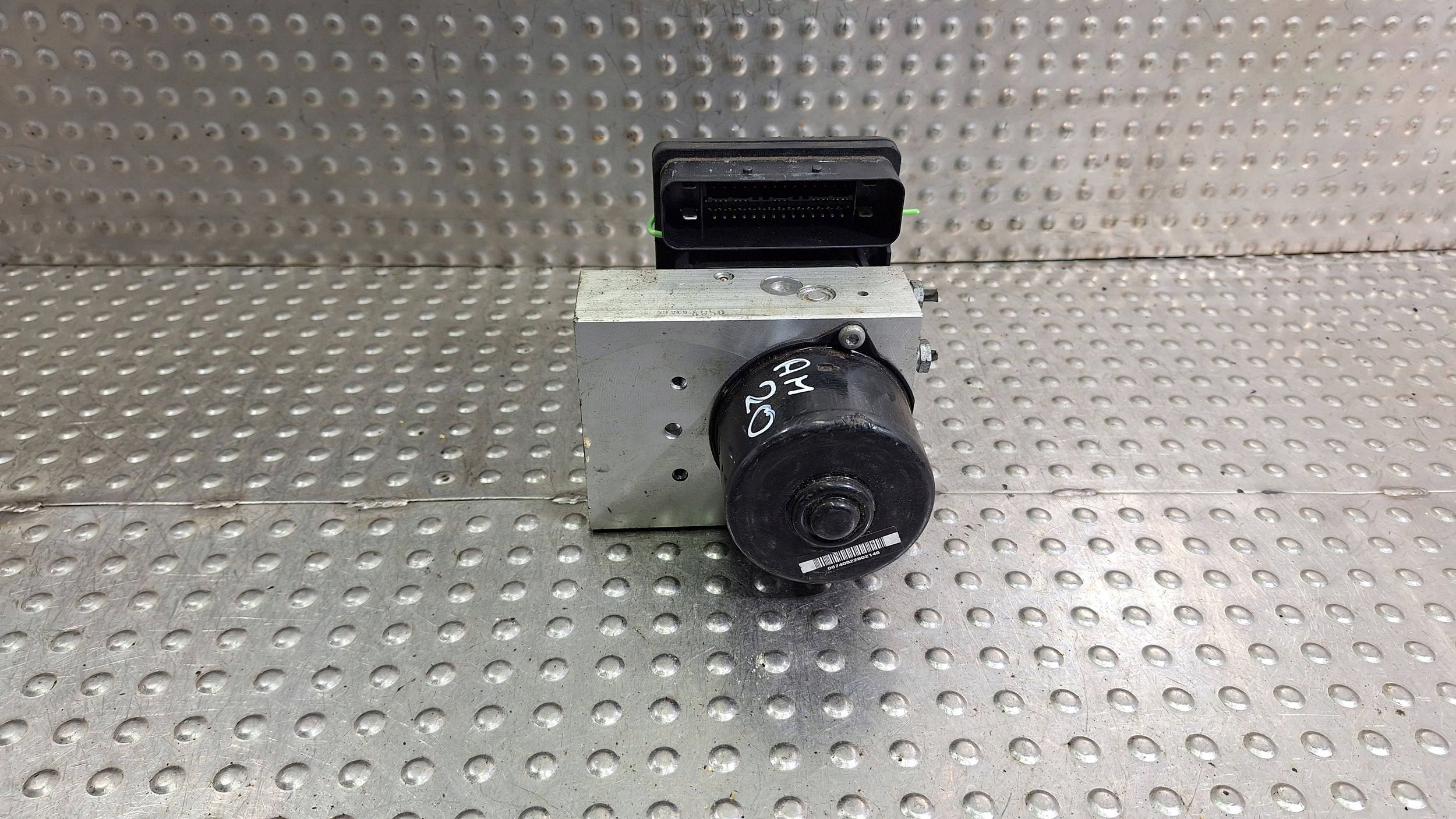 pump control unit ABS A2095452932 A0054310712 MERCEDES W203