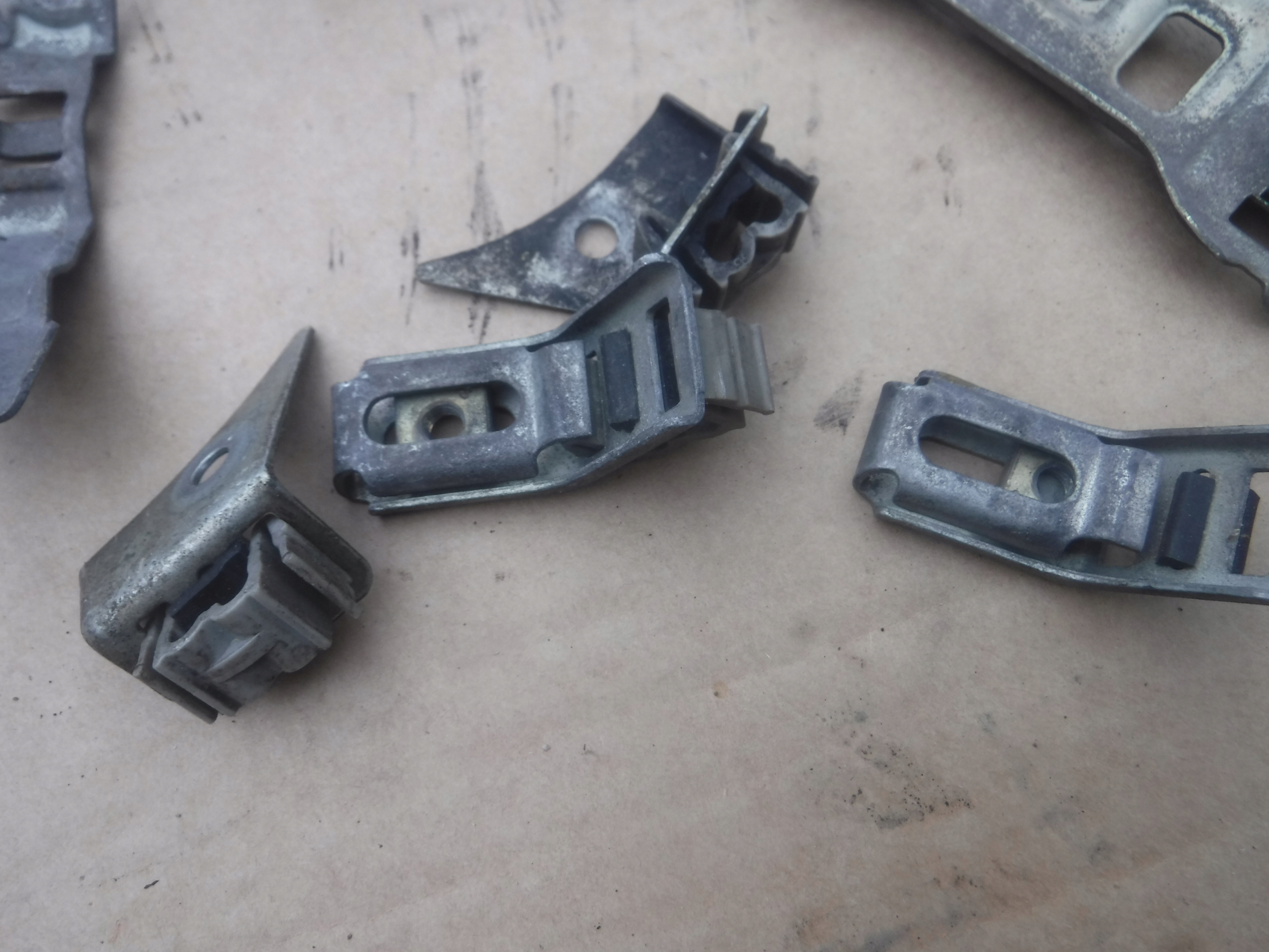 mercedes w124 Support plaque przewodow wtrsykowych 3,0d
