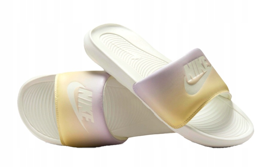 Nazouváky Nike Sportovní bazénové Victori One Slide Print CN9676-107 44,5