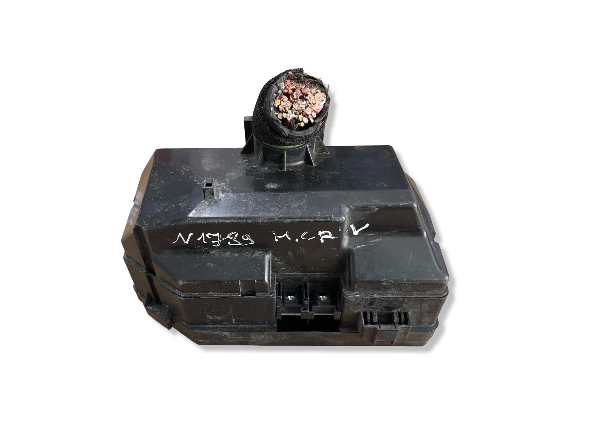 fuse box Honda CR-V 4 RE6 2013 T1GE010