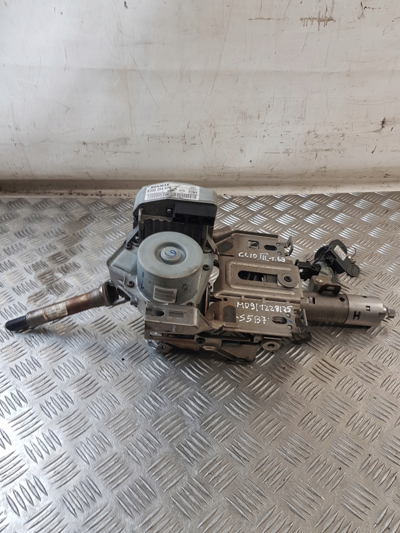 control electrics 8200294978A + ignition RENAULT CLIO III 06R
