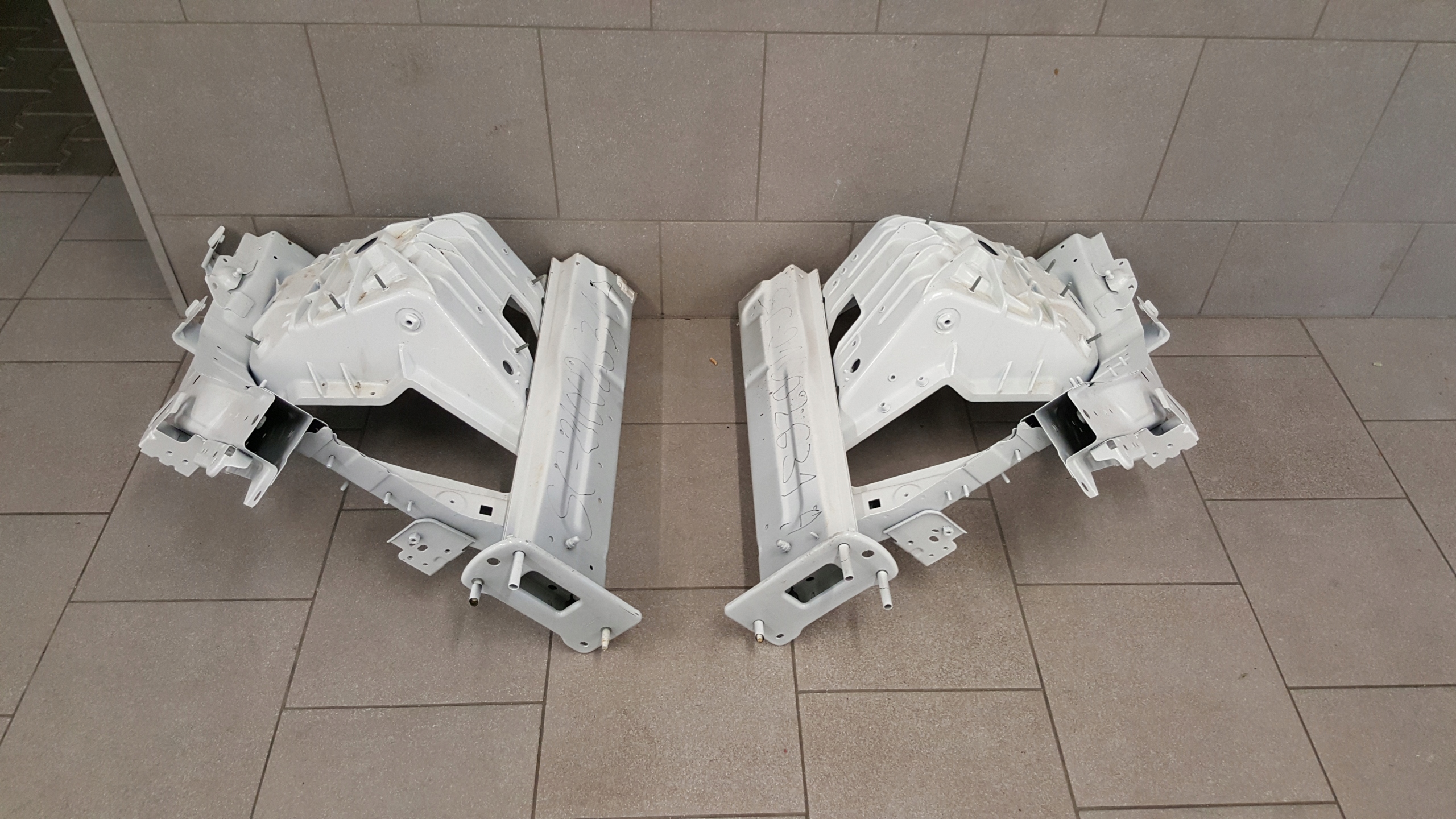 Maserati Grecale Четверть Передняя Передняя 2022-2023