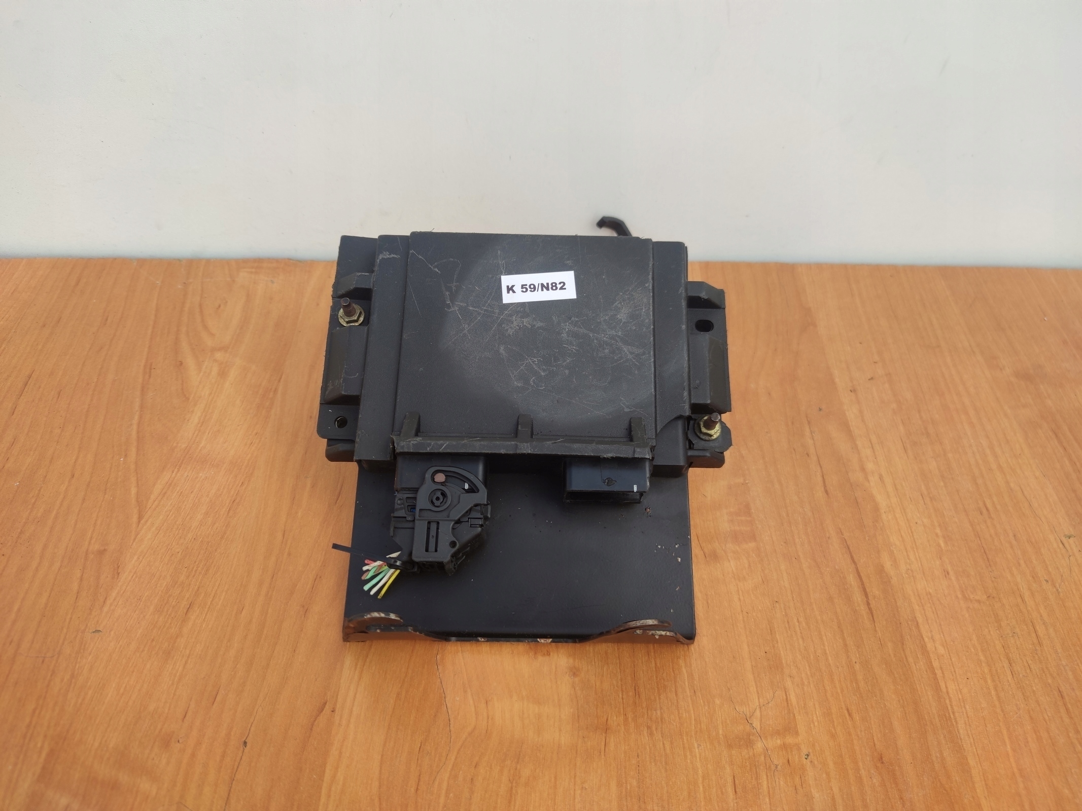 computer of the engine control unit PARTNER BERLINGO 1.9D