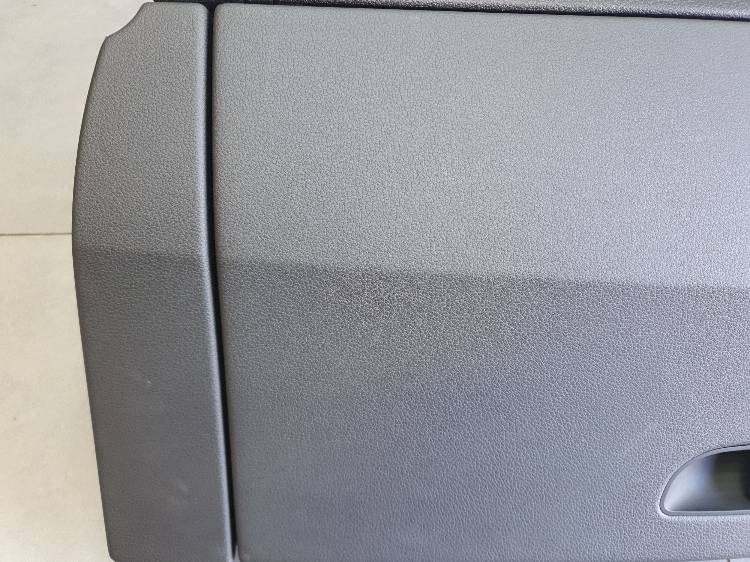 Audi Q7 4M Handschuhfach des Beifahrers 4M1857035