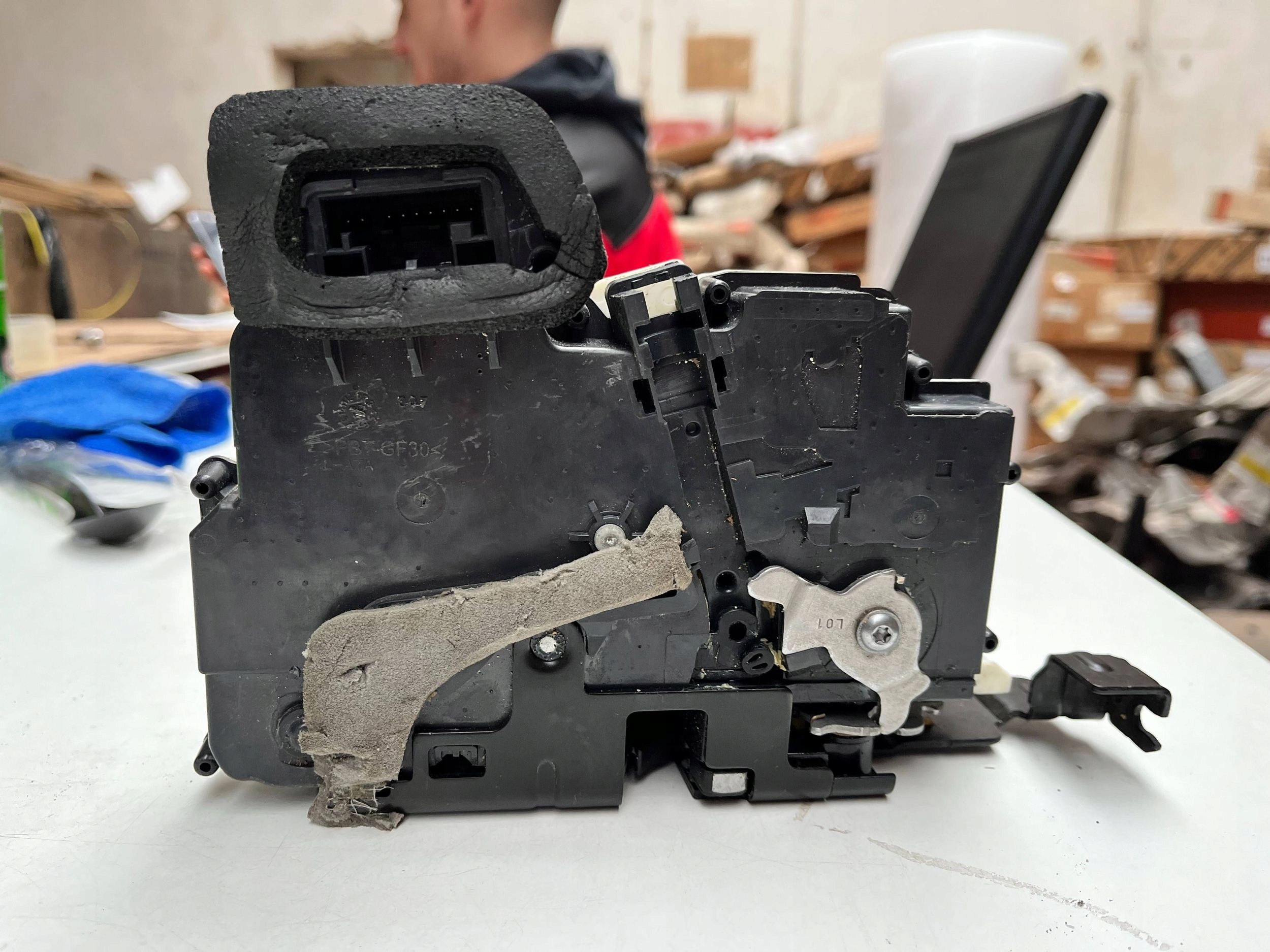 lock door przednich Audi A6 S6 C8 4K 4K1837015K !J