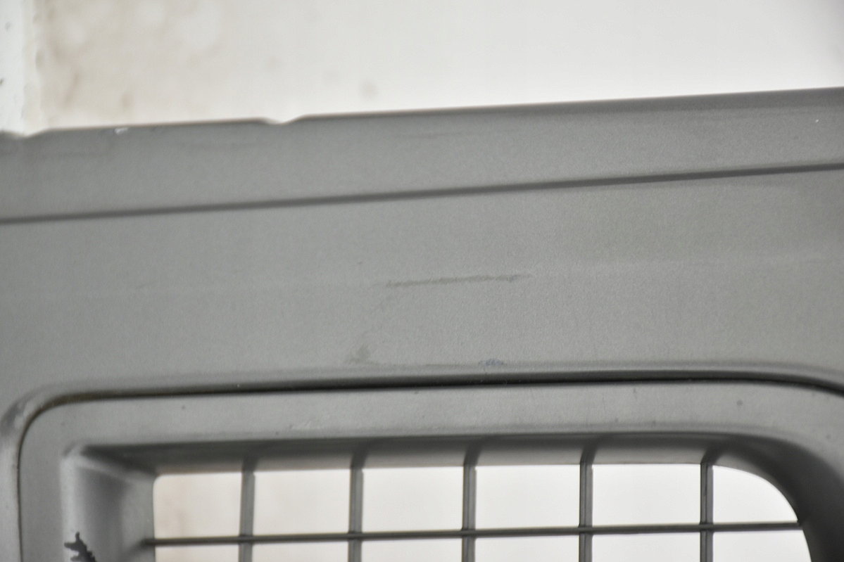 fender front right LAND ROVER DISCOVERY III