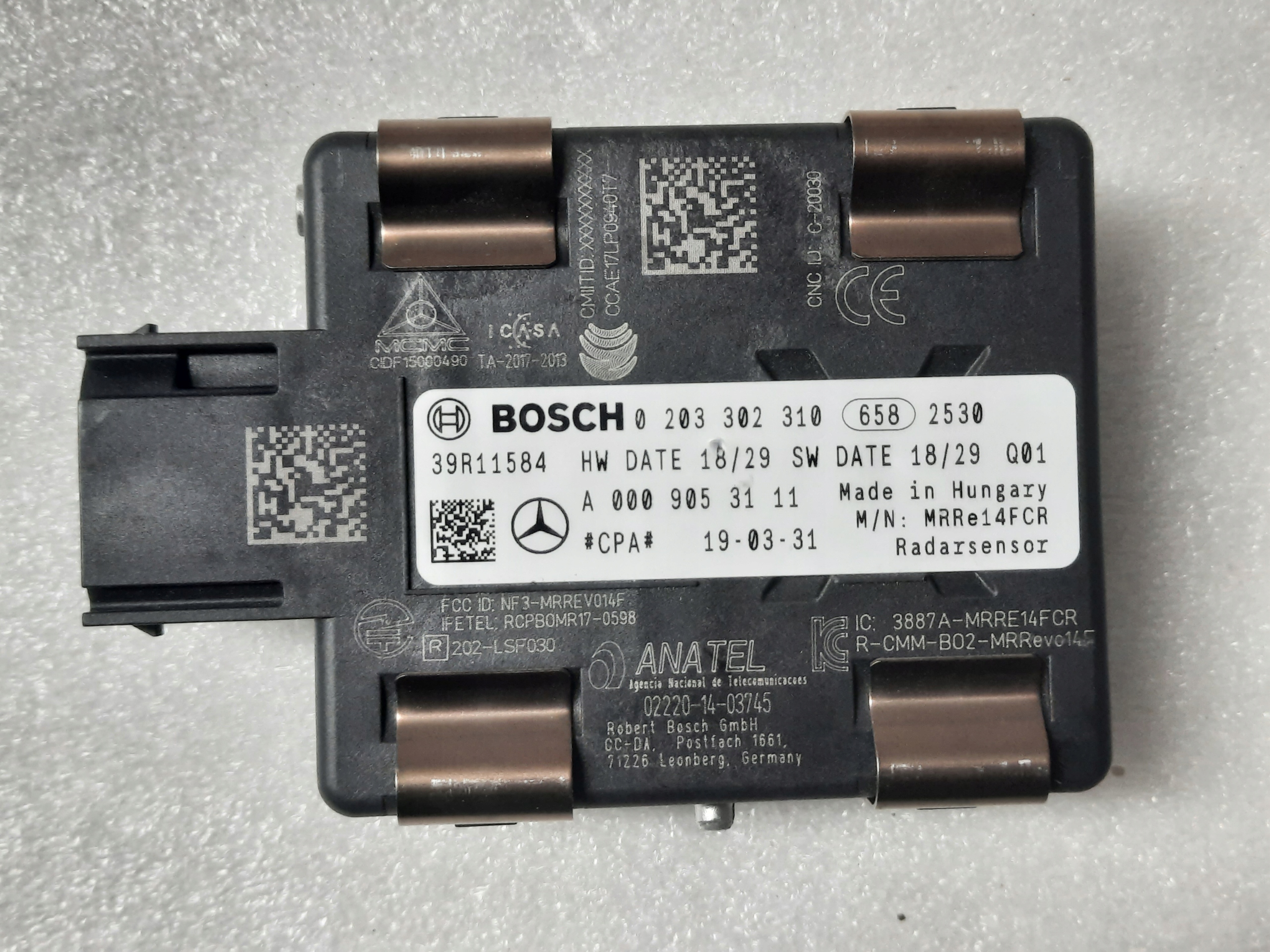 MERCEDES W205 RADAR SENSOR DISTRONIC A0009053111 0009053111 A0009053111