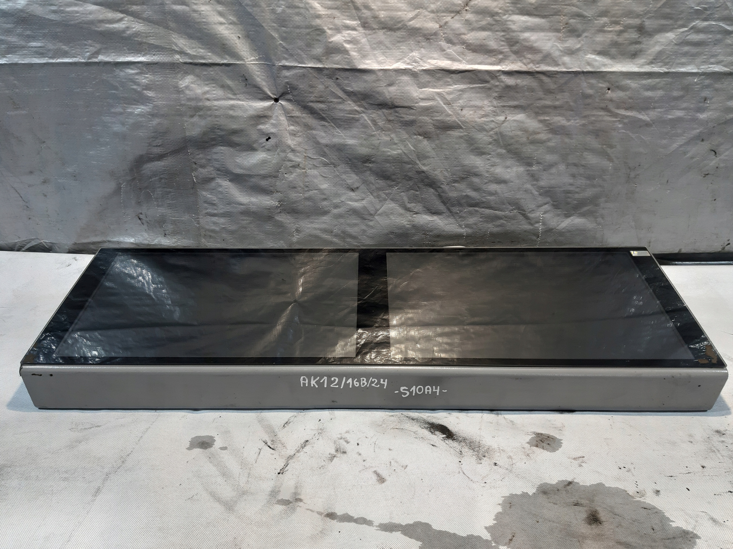 WYŚWIETLACZ MONITOR LAWO DVI SYSTEM INFOTAINMENT IT394A-14.74-FL-CPC