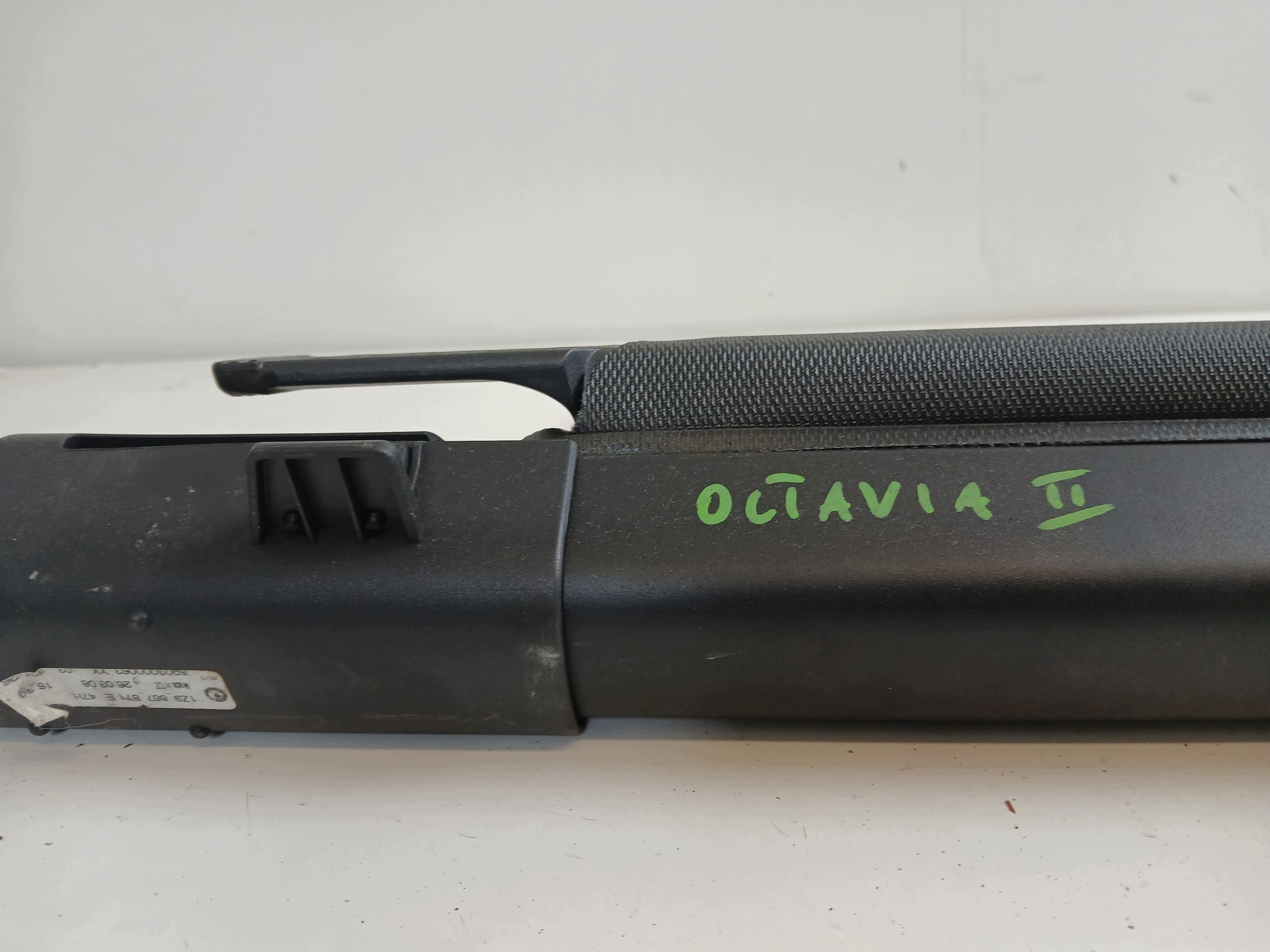 SKODA OCTAVIA II KOMBI blinds boot SPRAWNA 1Z9867871E