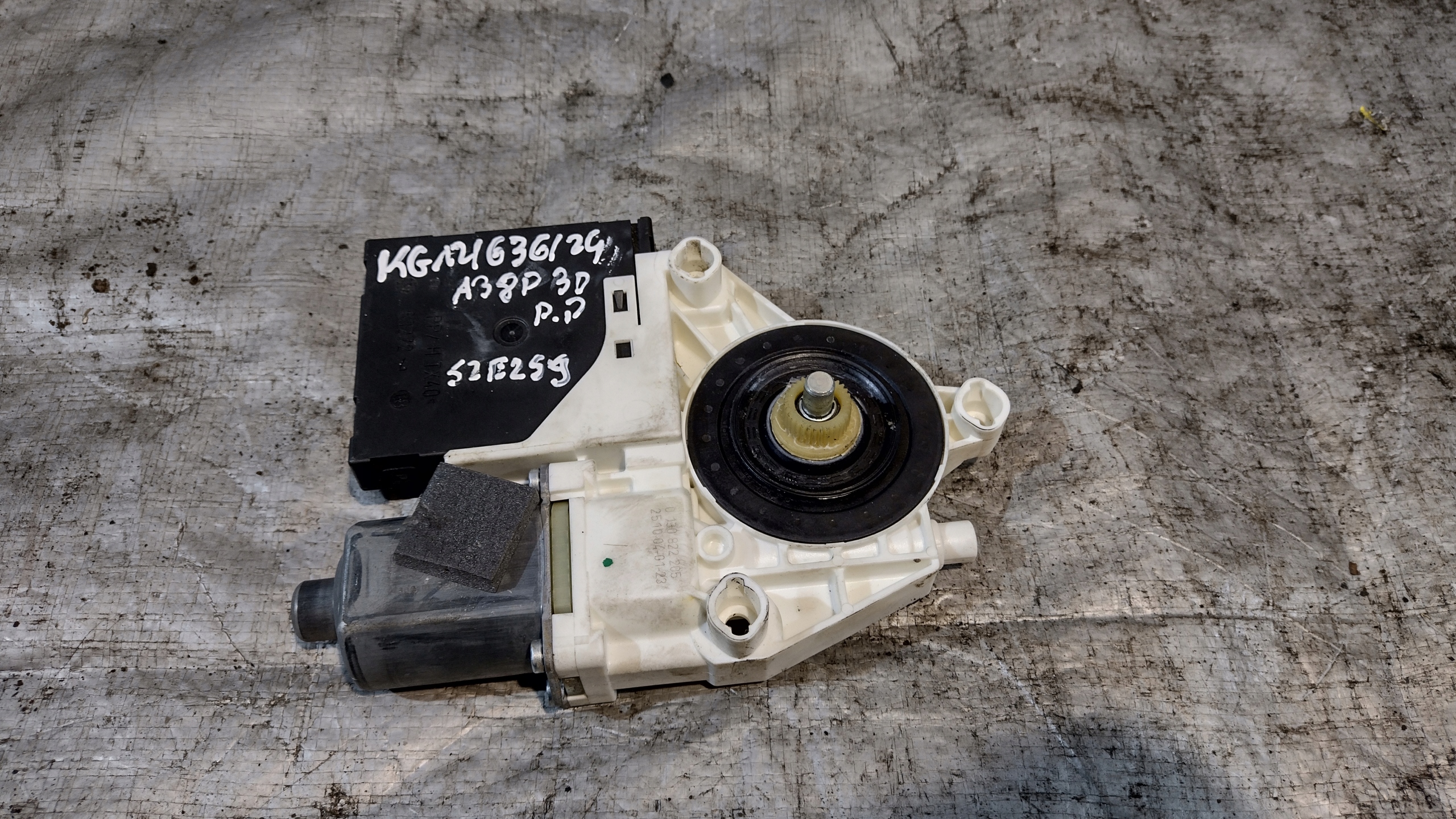 mini motor windows right front Audi A3 8P 3D 8P0959802A