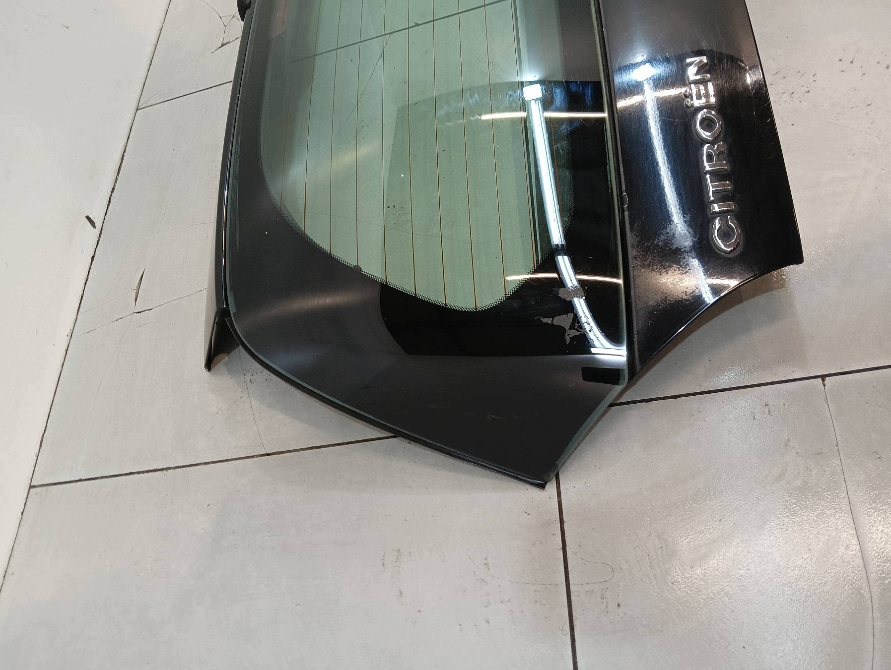 boot door window black Citroen C2 and (2003-2009)