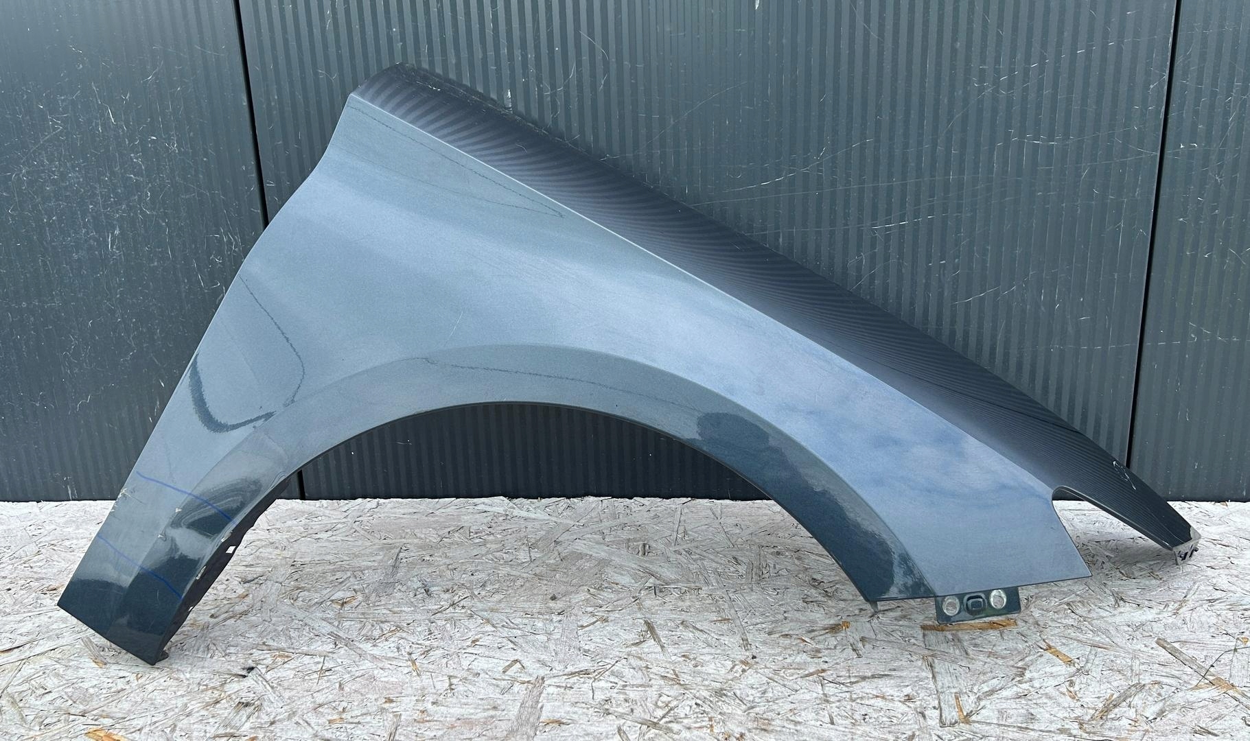 fender right front front SEAT LEON IV