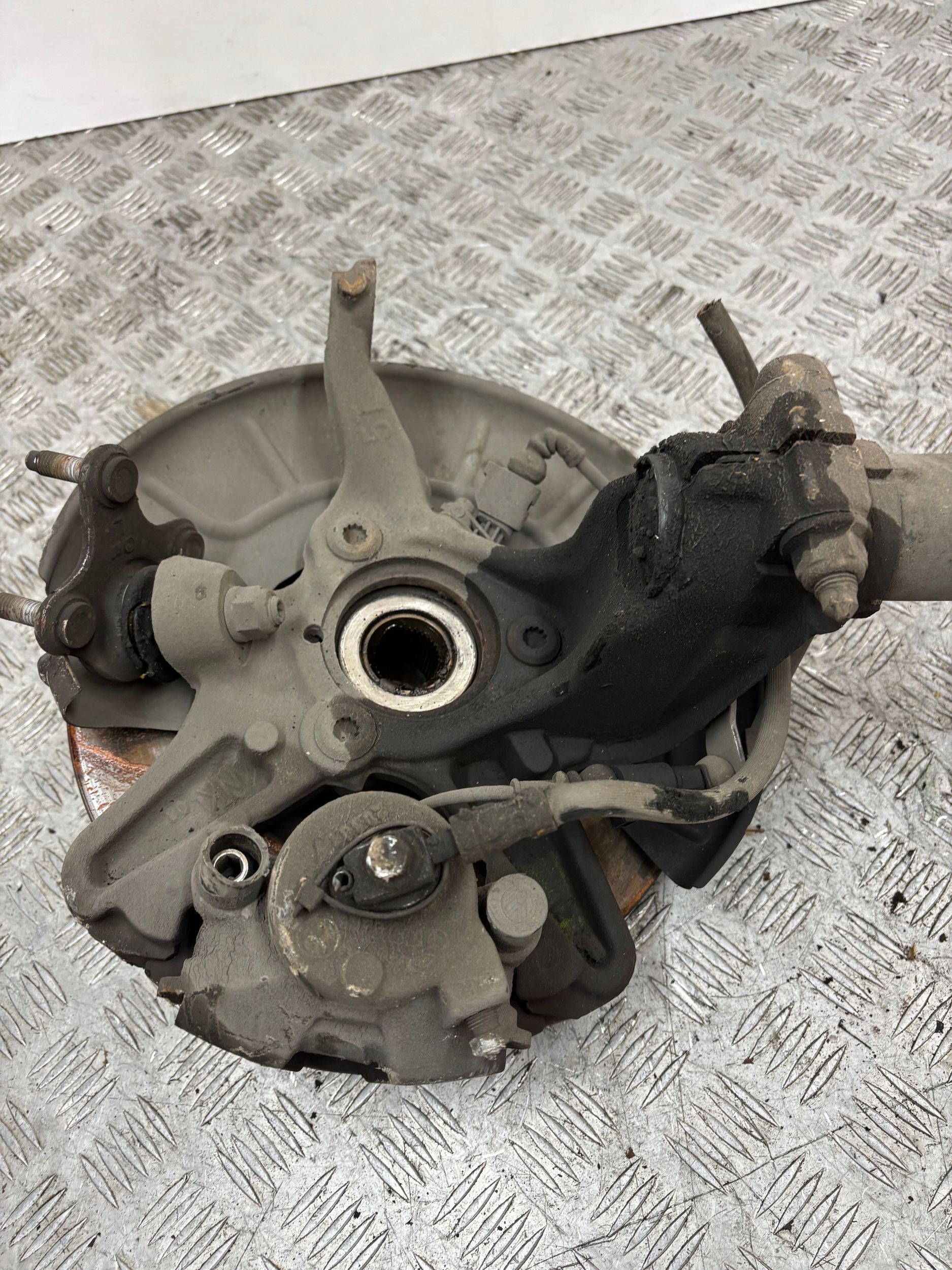 swing McPherson left VW GOLF VI 6 2.0 TDI
