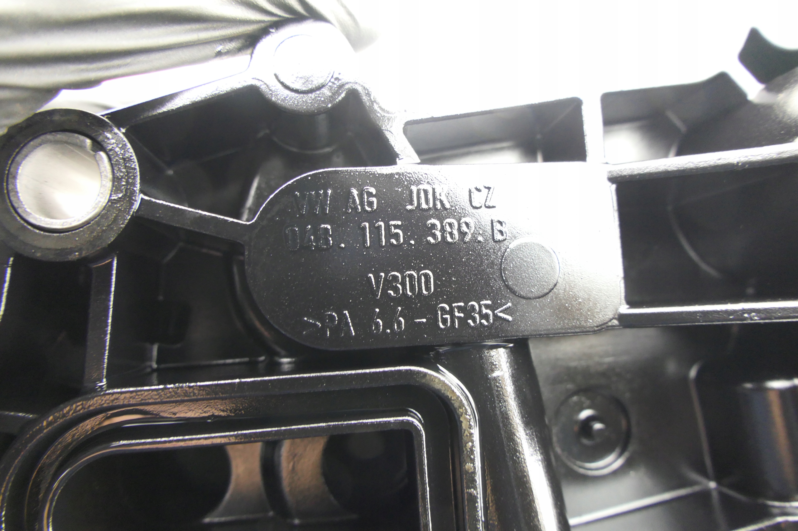 Ölfiltergehäuse Kühler AUDI A4 B8 2.0TDI