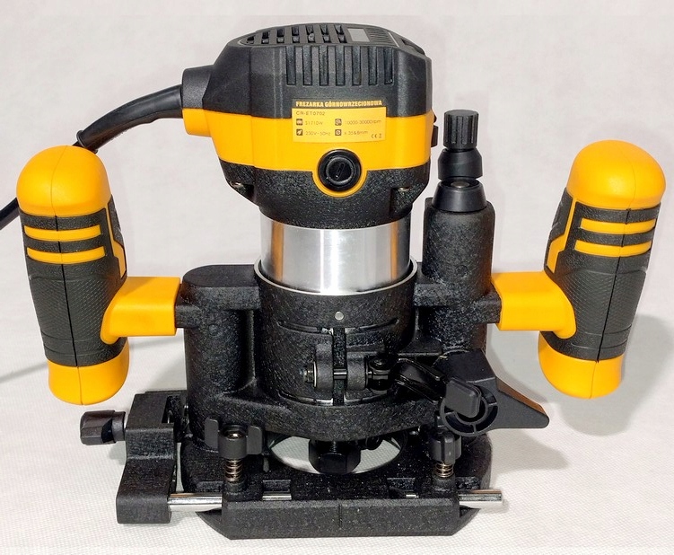 CRAMP RT0702 FREZARKA KRAWĘDZIOWA PRZECINARKA WYCINARKA 710W 6/8MM +FREZY Zasilanie sieciowe