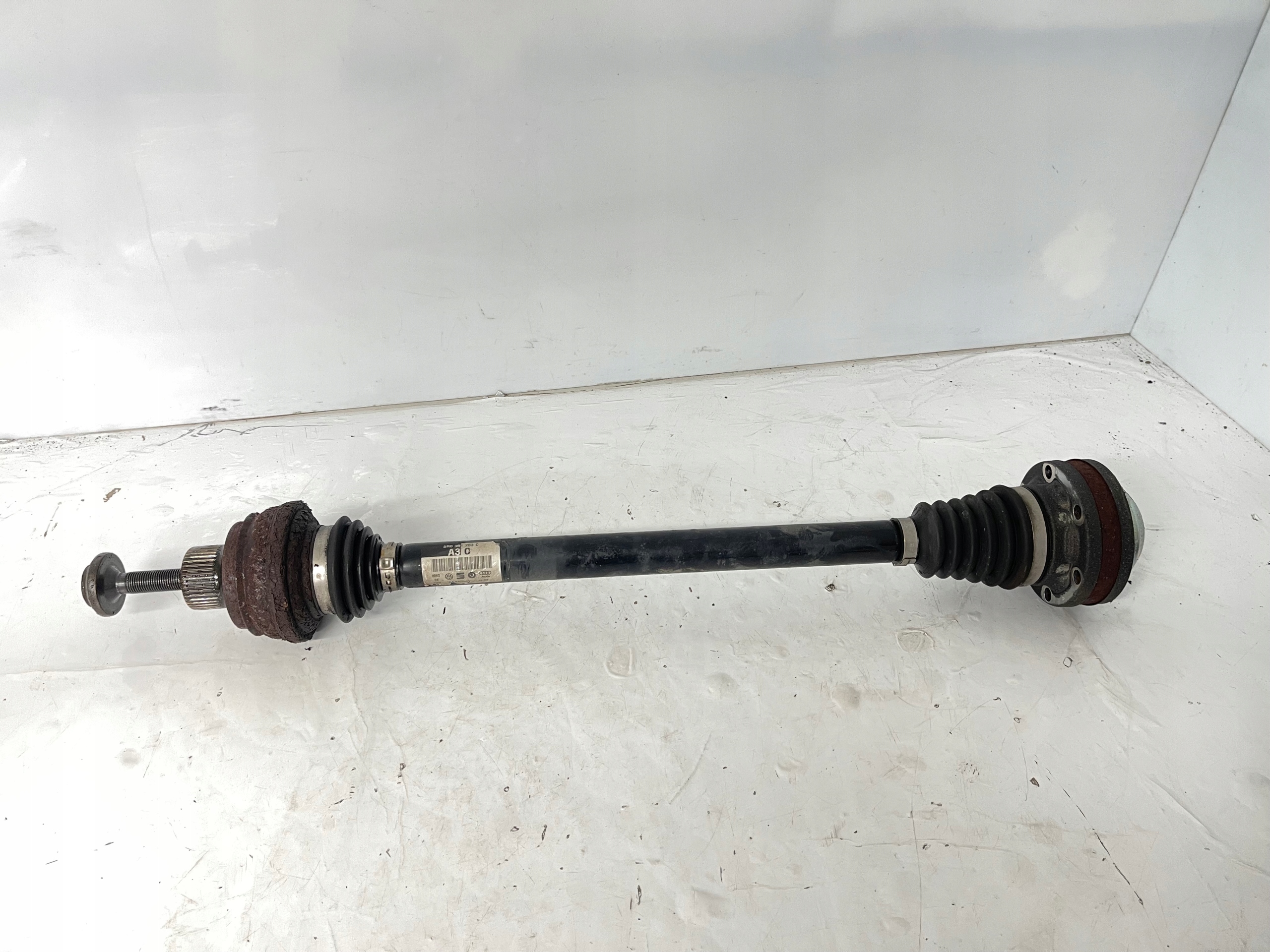 AUDI A6 C7 semi-axis semi-axis joint rear part 8R0501203C