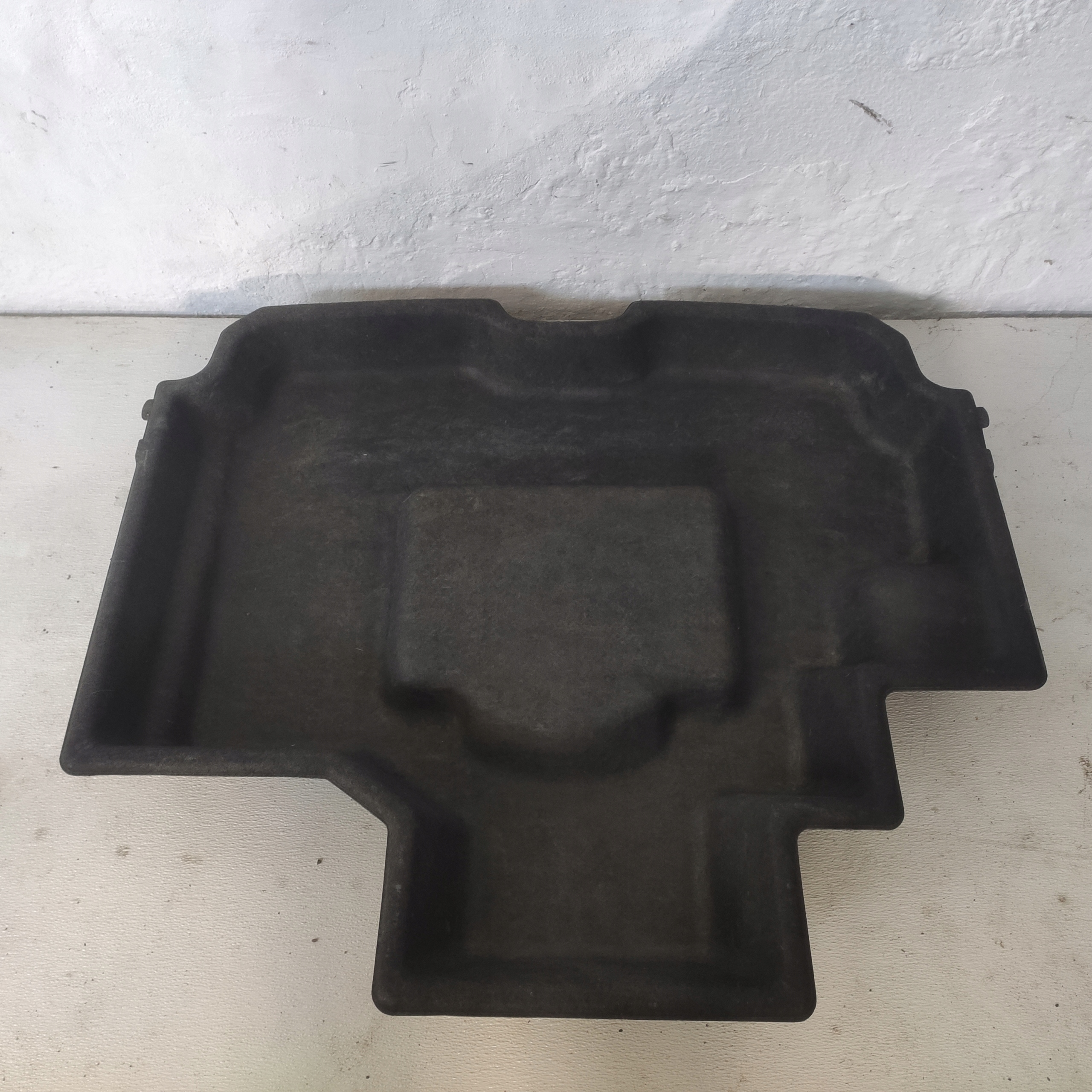VOLVO XC60 II 2022 passenger compartment floor boot 32353510