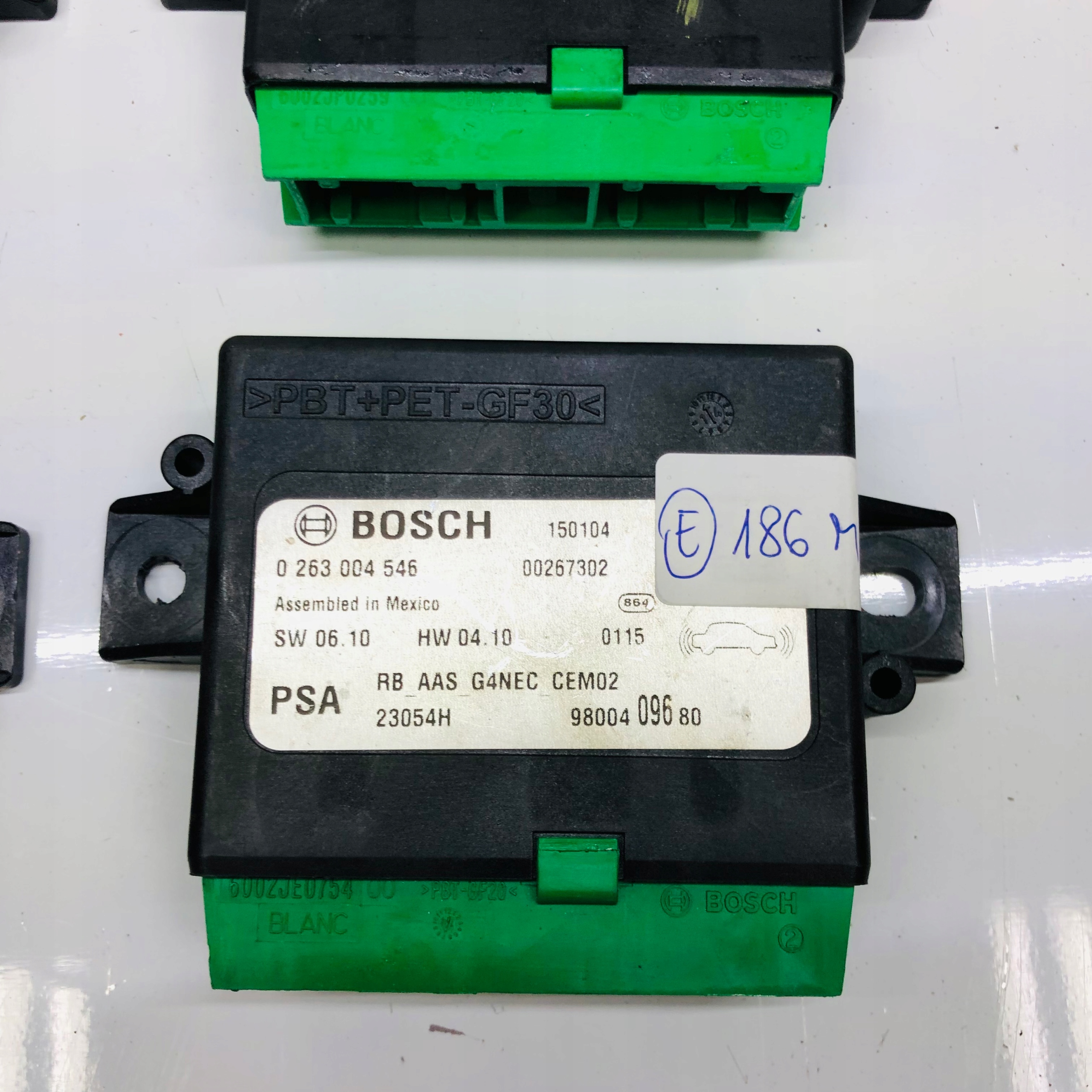 MODUŁ STEROWNIK PDC CITROEN PEUGEOT 9800409680 Typ samochodu Samochody osobowe