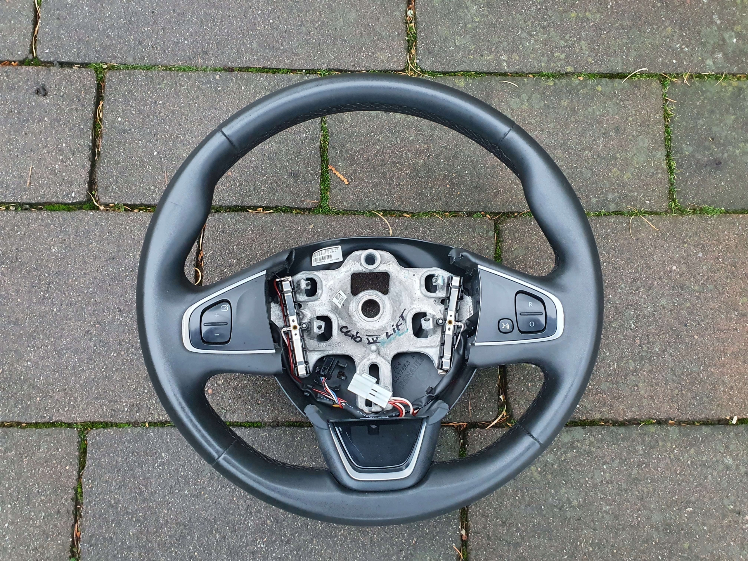 484005241R - CLIO IV LIFT CAPTUR РУЛЕВОЕ КОЛЕСО КОЖА MULTIFUNCTION